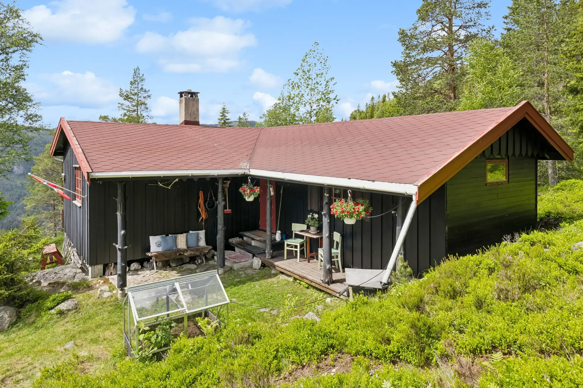 Chalet degli anni '70 con due camere da letto e ampio terreno a Eggedal, Norvegia - Visualizza immagine 31 di 39