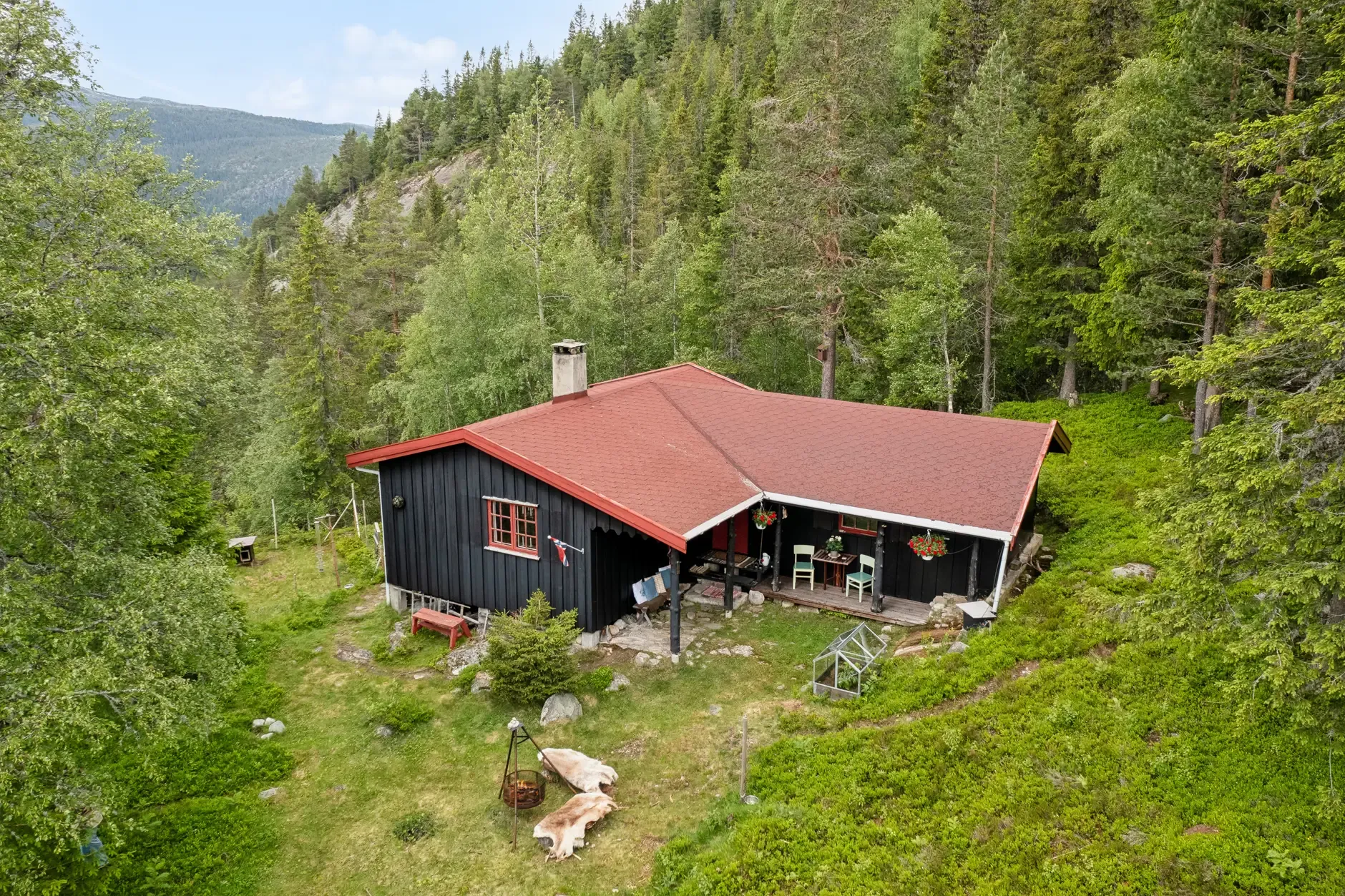 Chalet degli anni '70 con due camere da letto e ampio terreno a Eggedal, Norvegia - Visualizza immagine 32 di 39