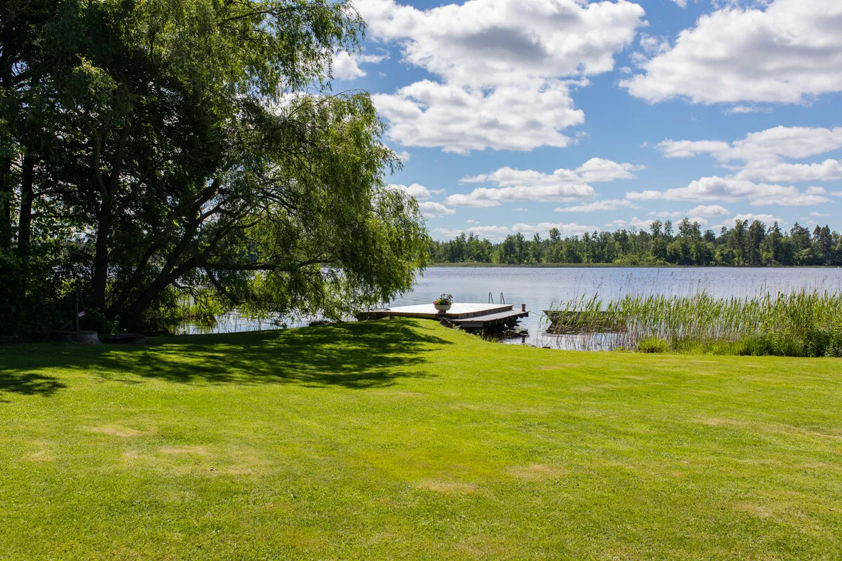 Historic 4-Bedroom Farmhouse with Expansive Land and Private Jetty in Väddö - View image 44 of 64
