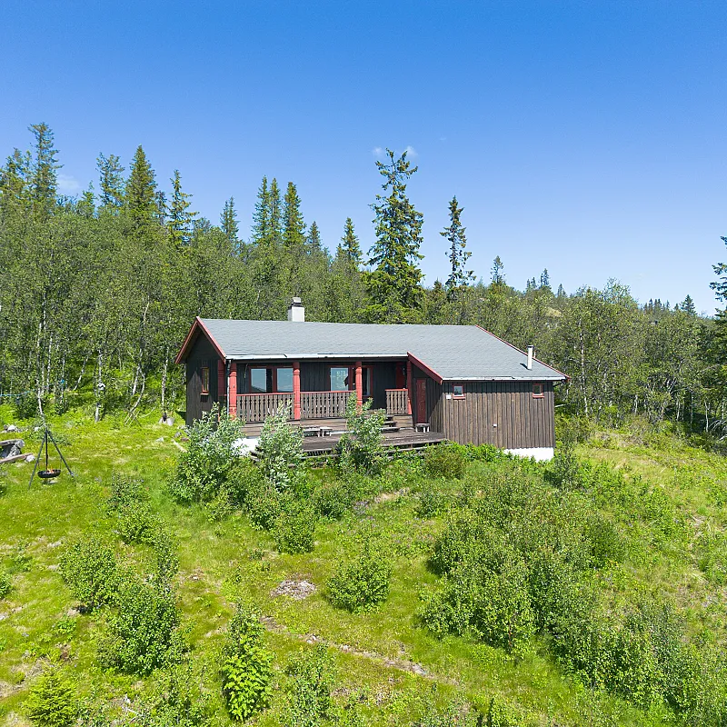 1978 Cabin with Scenic Views in Valdres, Norway – Ideal for Renovation