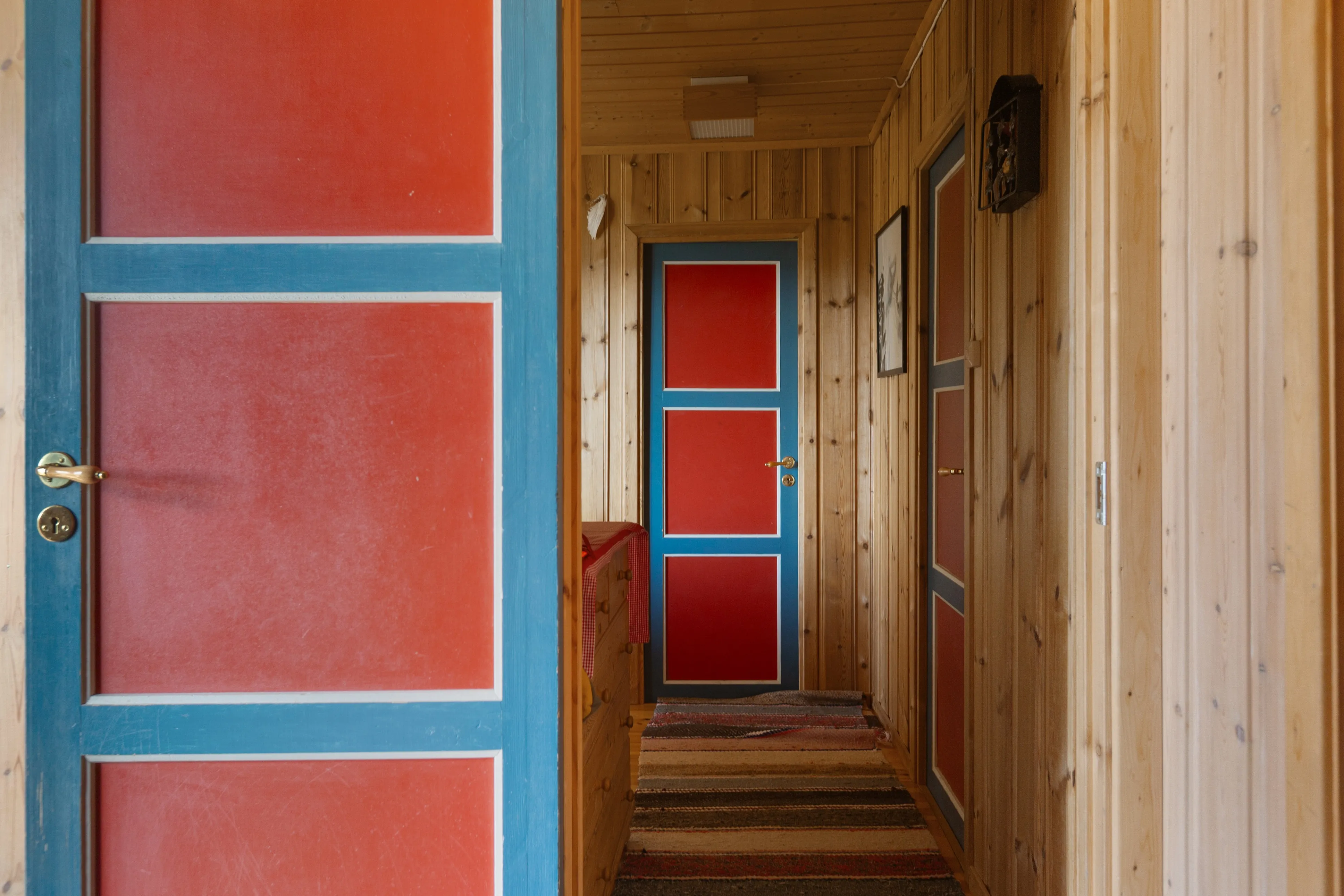 1978 Cabin with Scenic Views in Valdres, Norway – Ideal for Renovation - Image 5