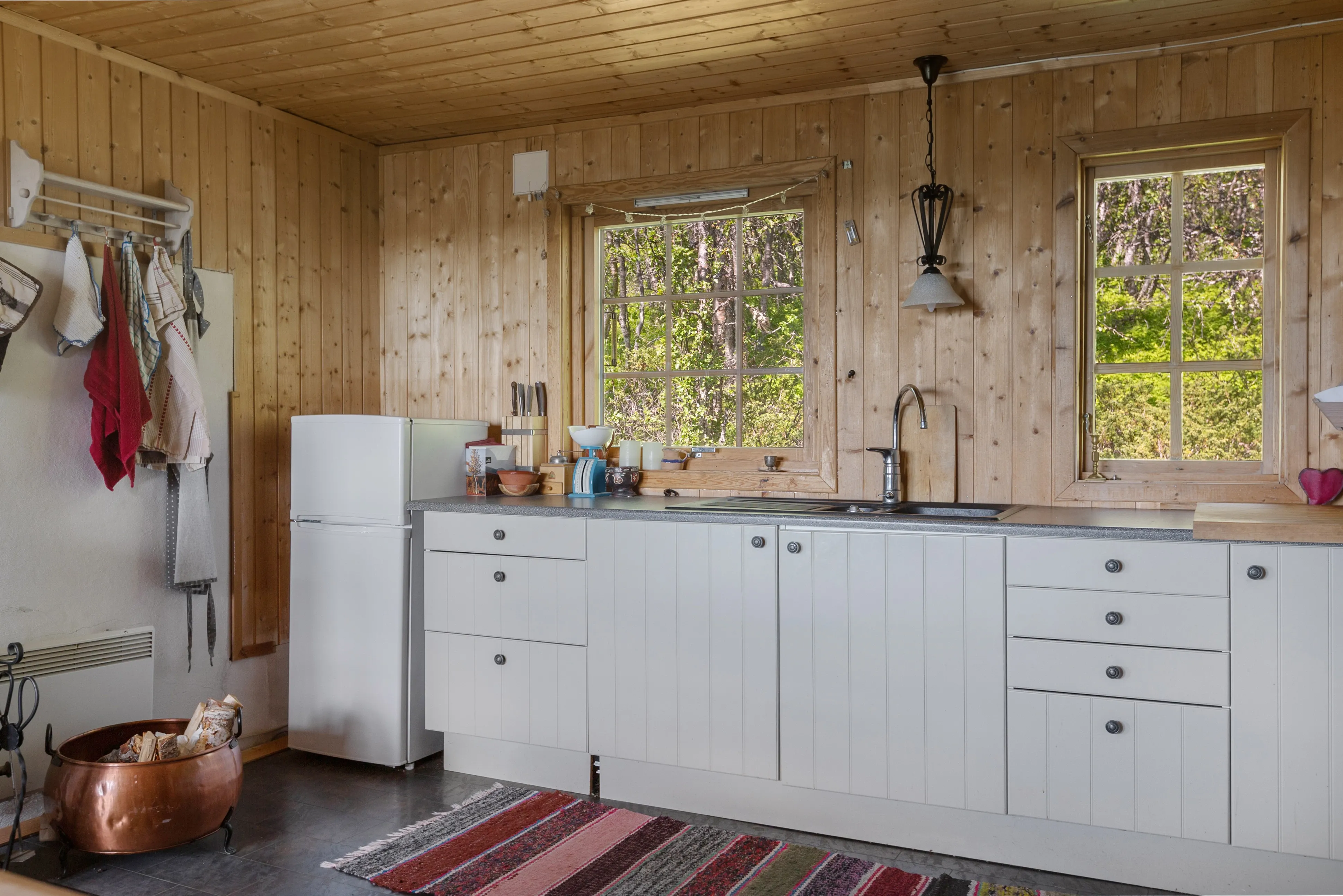 1978 Cabin with Scenic Views in Valdres, Norway – Ideal for Renovation - View image 9 of 32