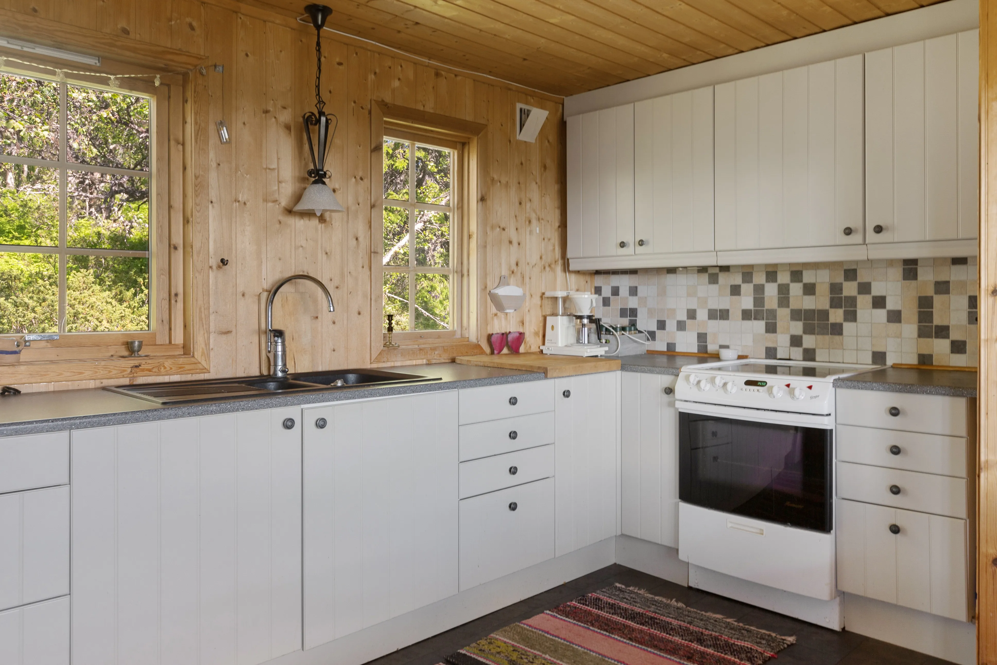 1978 Cabin with Scenic Views in Valdres, Norway – Ideal for Renovation - View image 10 of 32