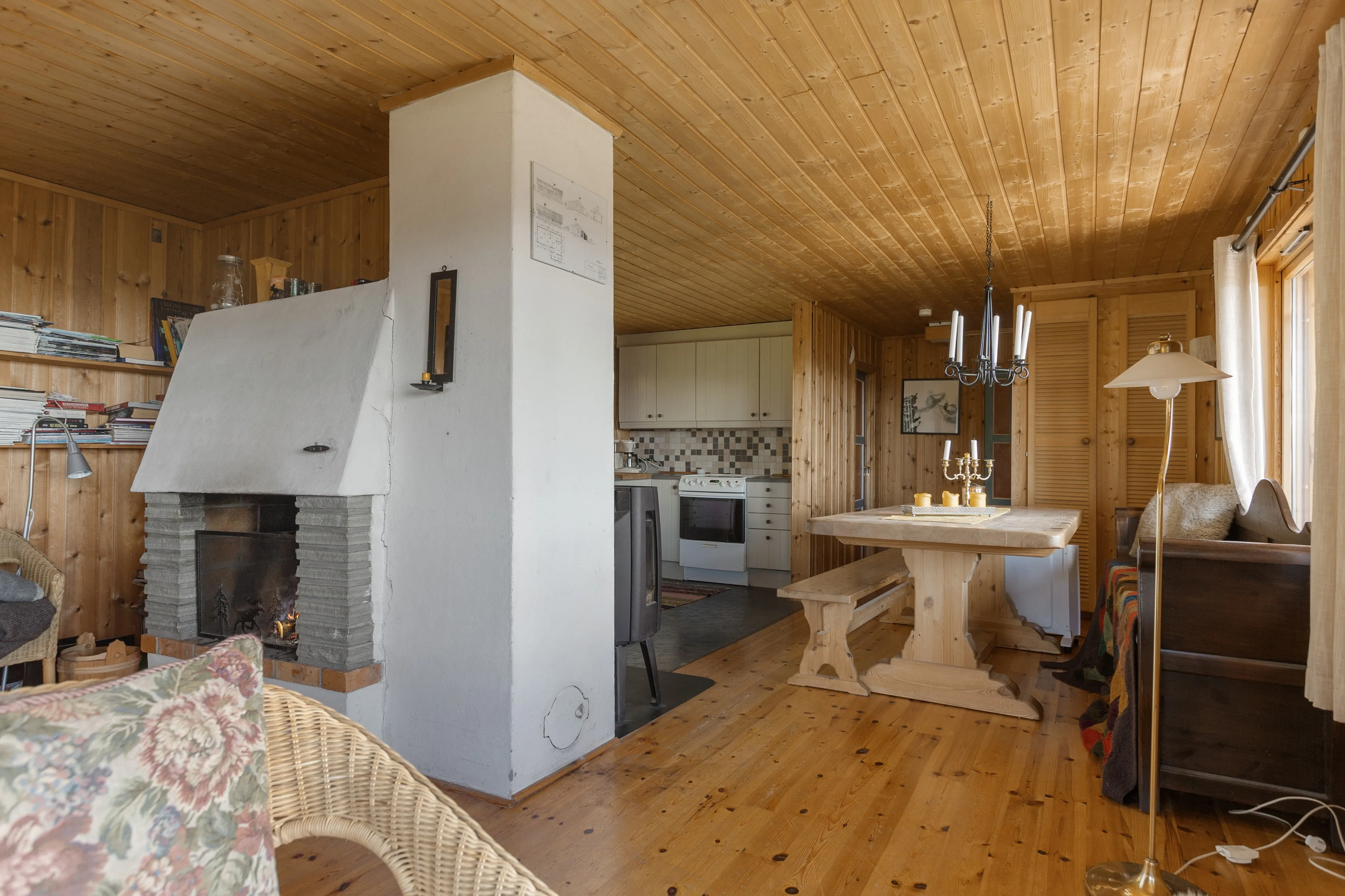1978 Cabin with Scenic Views in Valdres, Norway – Ideal for Renovation - View image 16 of 32