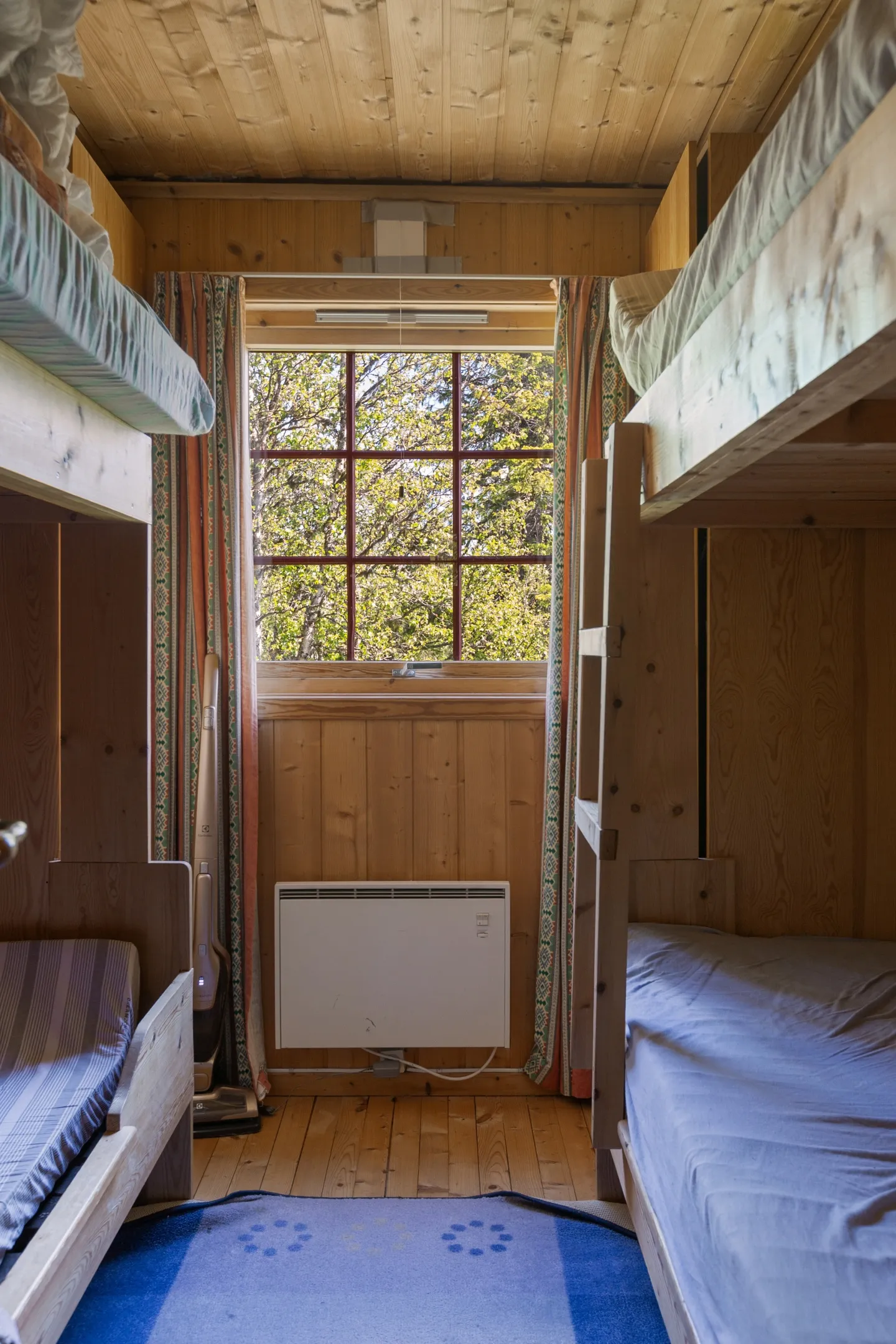 1978 Cabin with Scenic Views in Valdres, Norway – Ideal for Renovation - View image 21 of 32