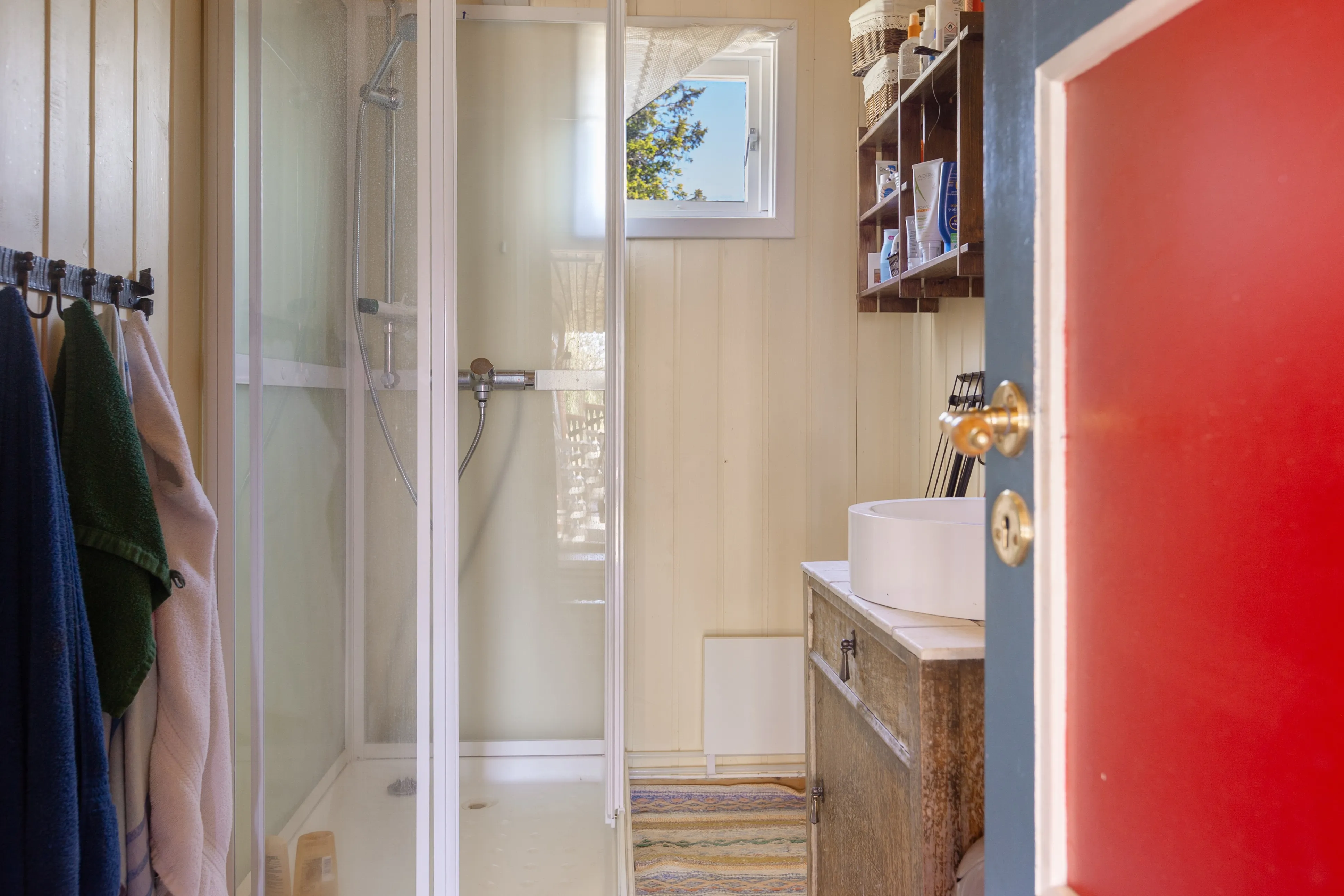 1978 Cabin with Scenic Views in Valdres, Norway – Ideal for Renovation - View image 22 of 32