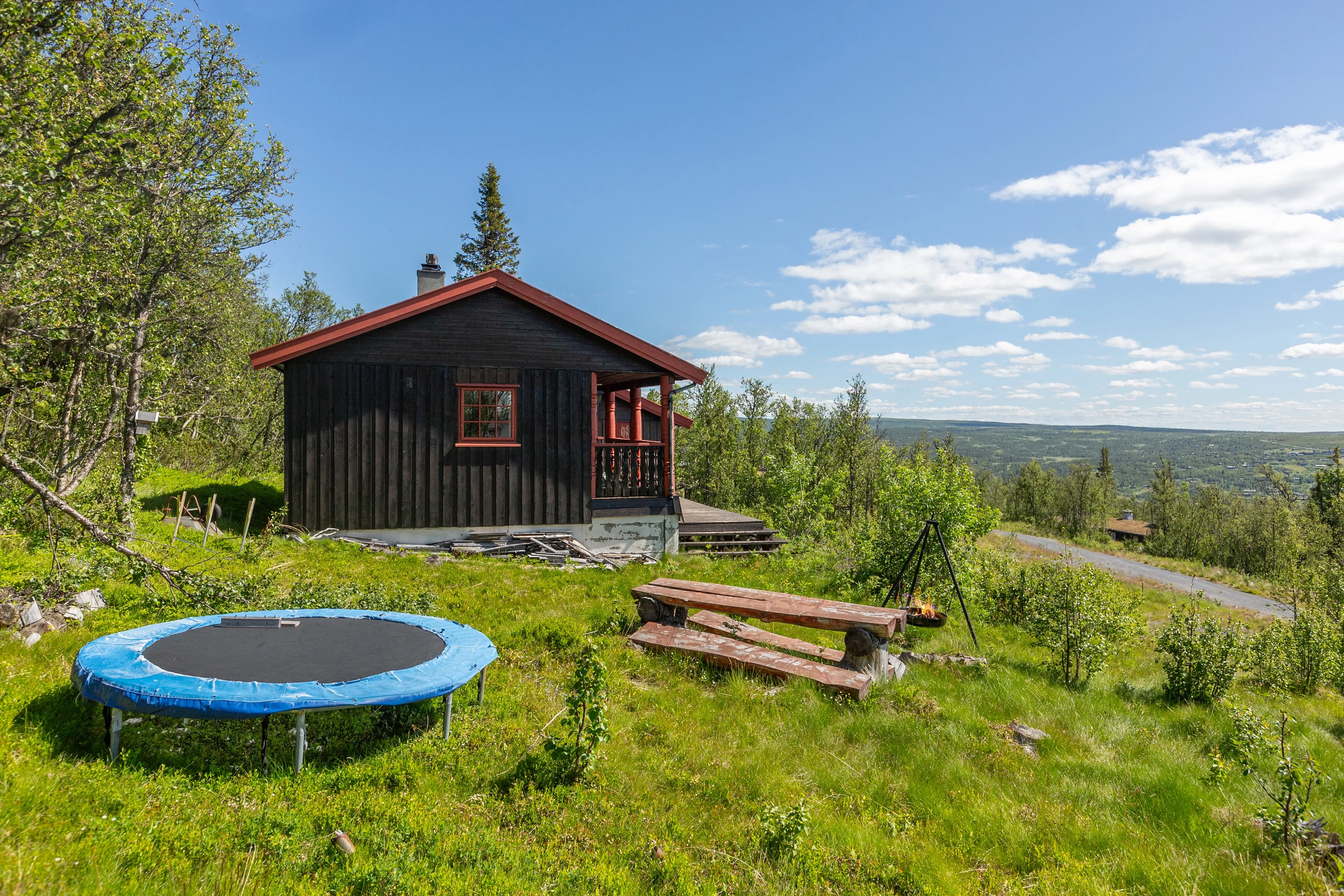 1978 Cabin with Scenic Views in Valdres, Norway – Ideal for Renovation - View image 26 of 32