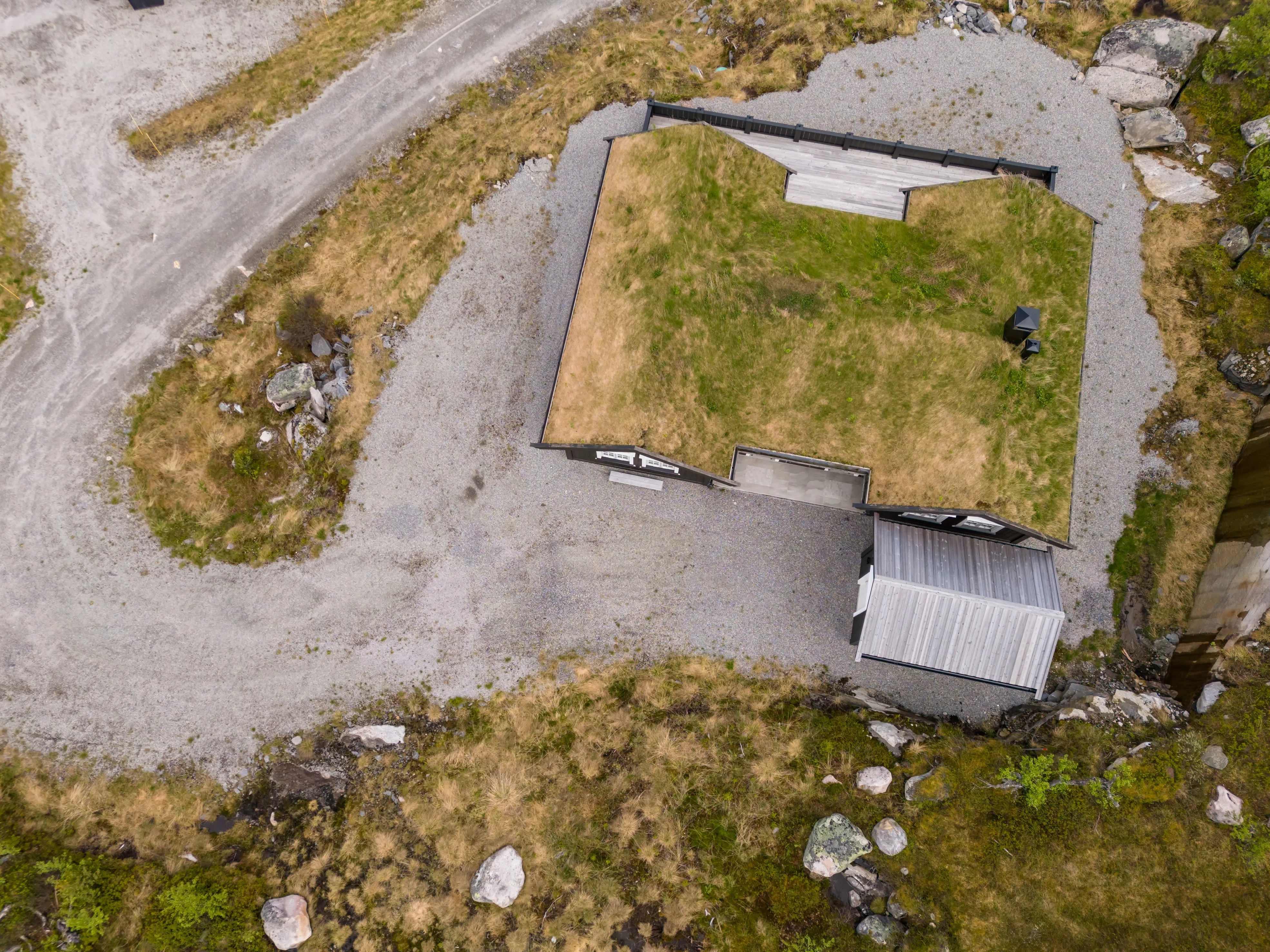 Modern 4-Bedroom Cabin with Terrace in Norway's Scenic Øvre Reinsjøfjell - View image 42 of 43