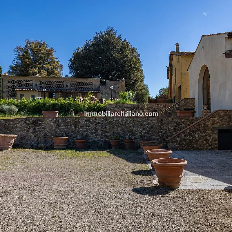 View image 8