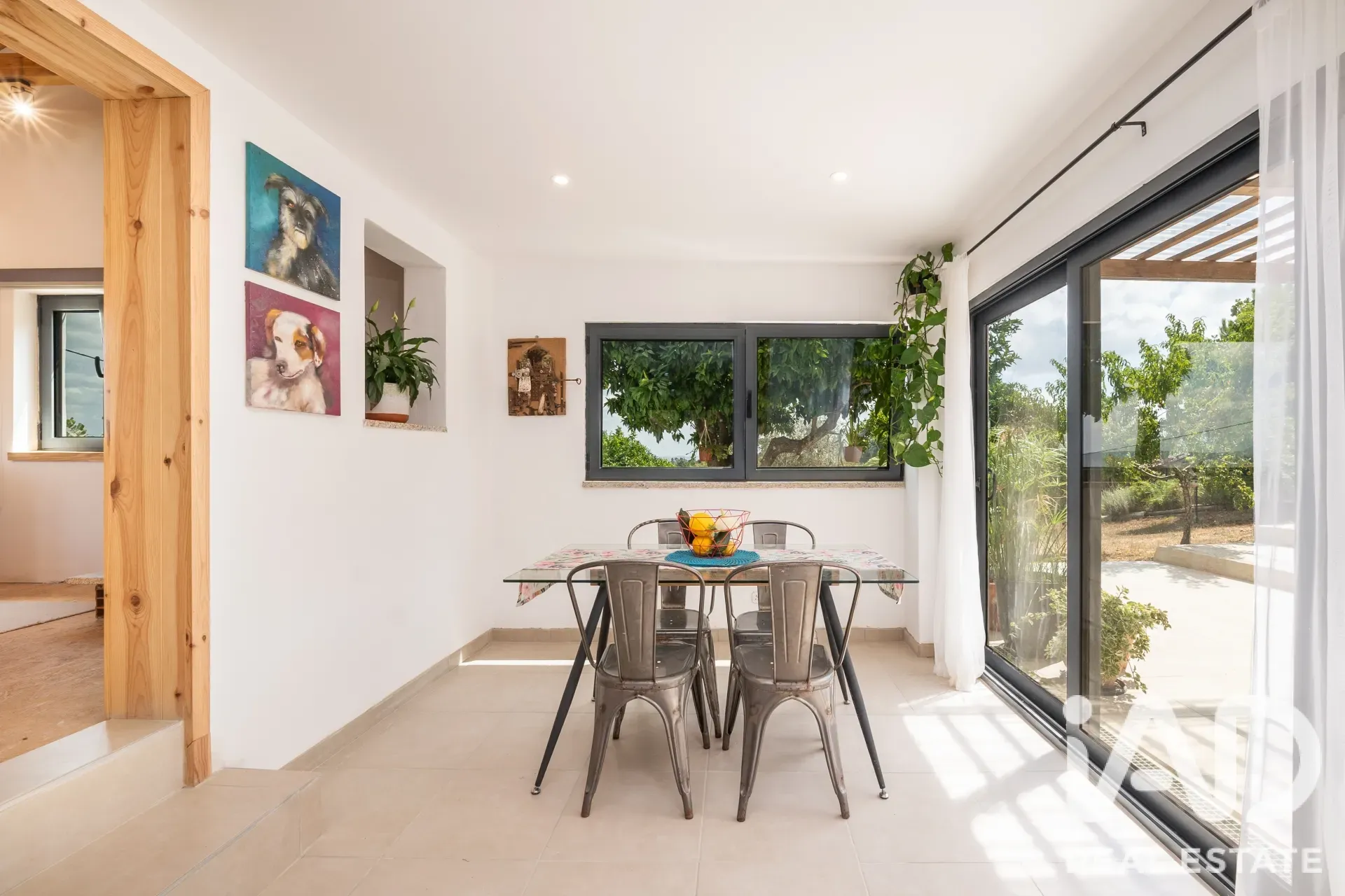 3-Bedroom Furnished Home with Pool and Garden in Scenic Sertã, Portugal - Image 4