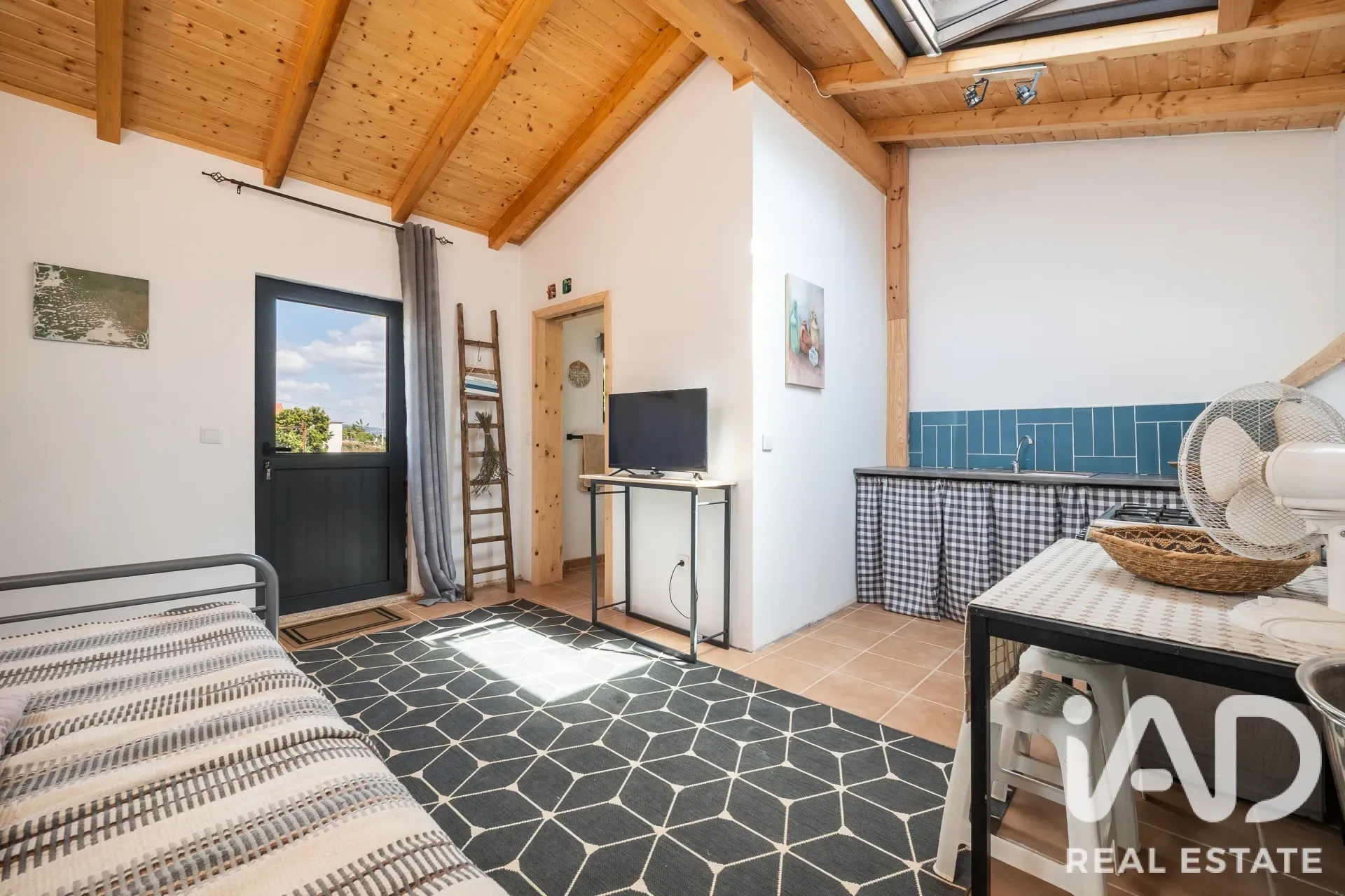 3-Bedroom Furnished Home with Pool and Garden in Scenic Sertã, Portugal - View image 23 of 37