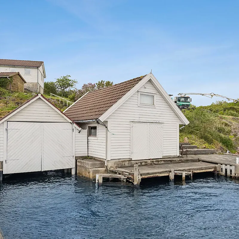 View image 39
