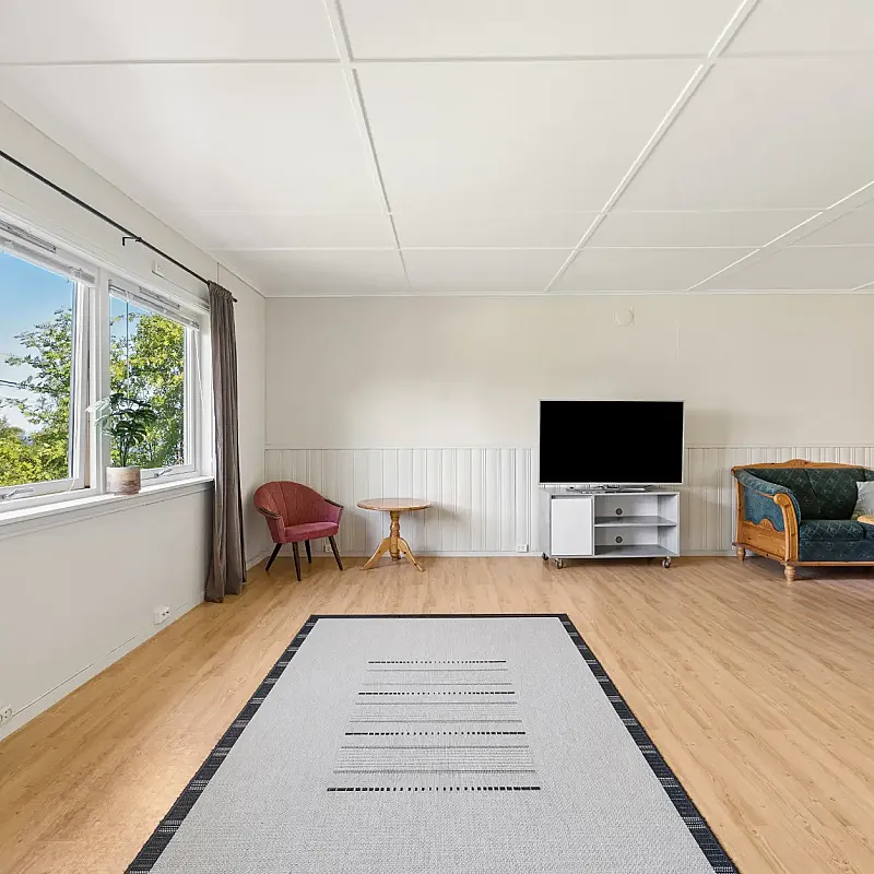 View image 11