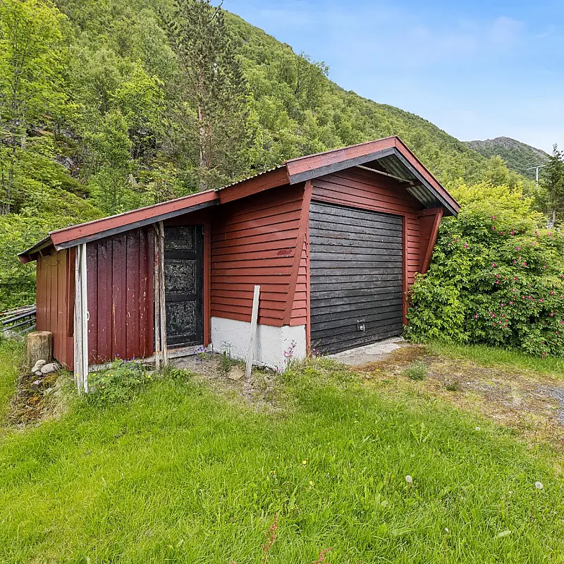 View image 29
