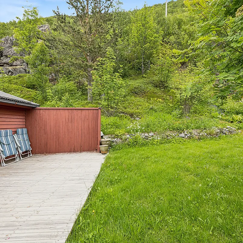 View image 28