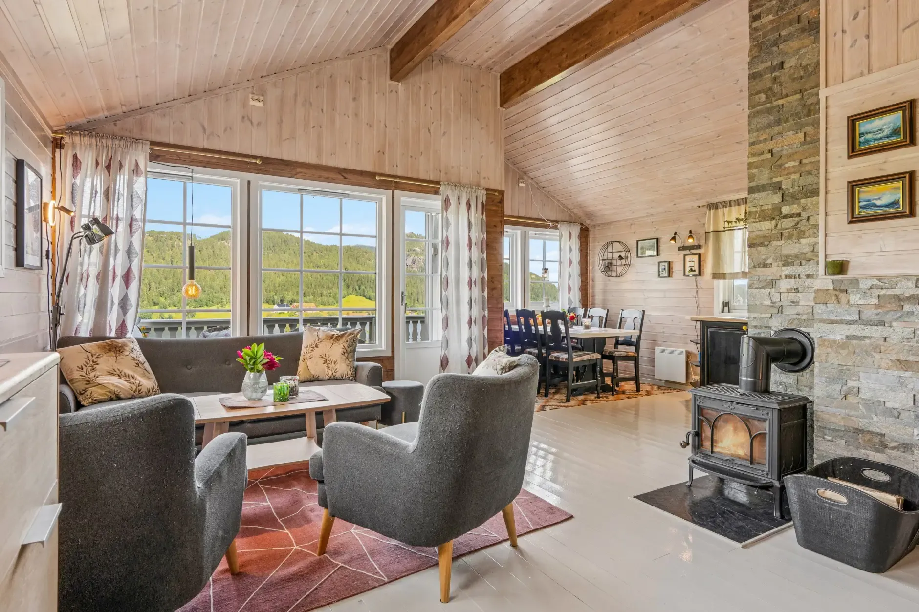 Modern 2-Bedroom Cabin with Expansive Terrace in Scenic Namsos, Norway - View image 7 of 33