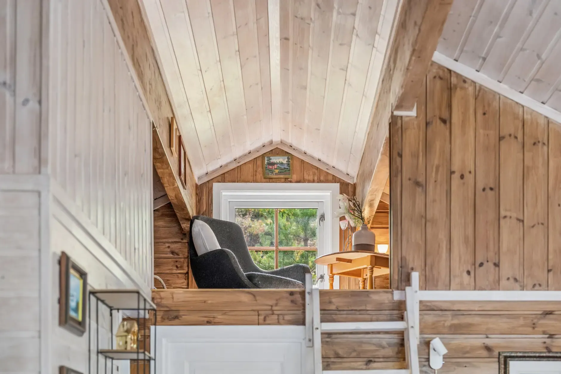 Modern 2-Bedroom Cabin with Expansive Terrace in Scenic Namsos, Norway - View image 17 of 33