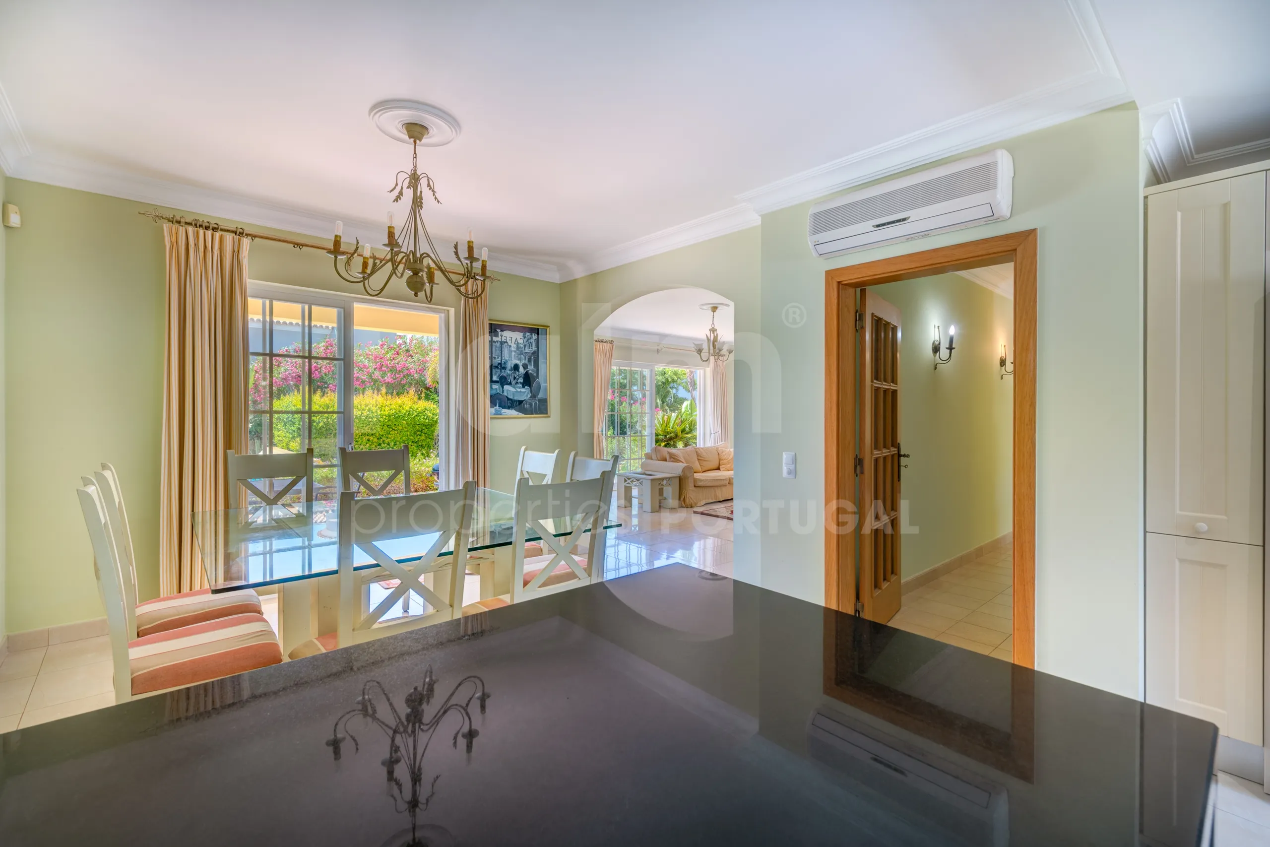 Stylish Algarve Villa with Heated Pool and Sea Views in Presa da Moura - View image 7 of 55