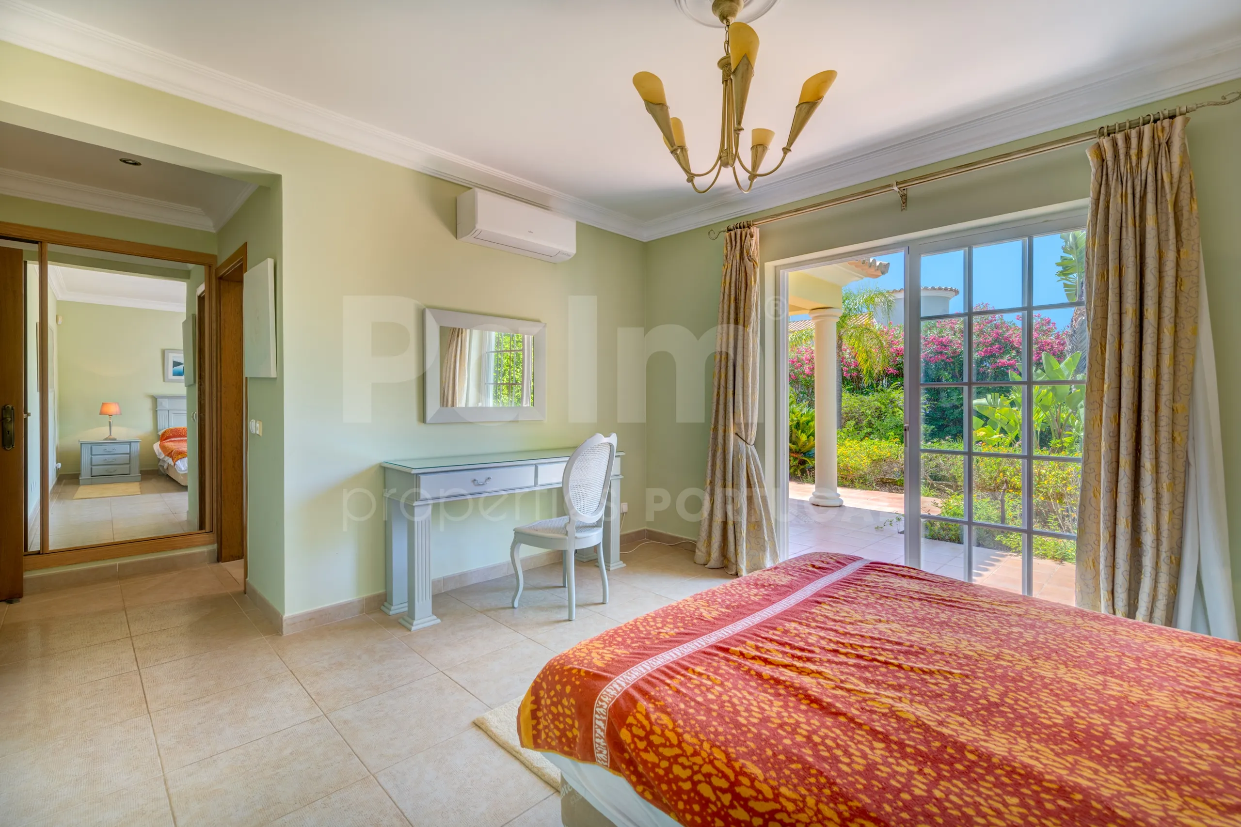 Stylish Algarve Villa with Heated Pool and Sea Views in Presa da Moura - View image 12 of 55