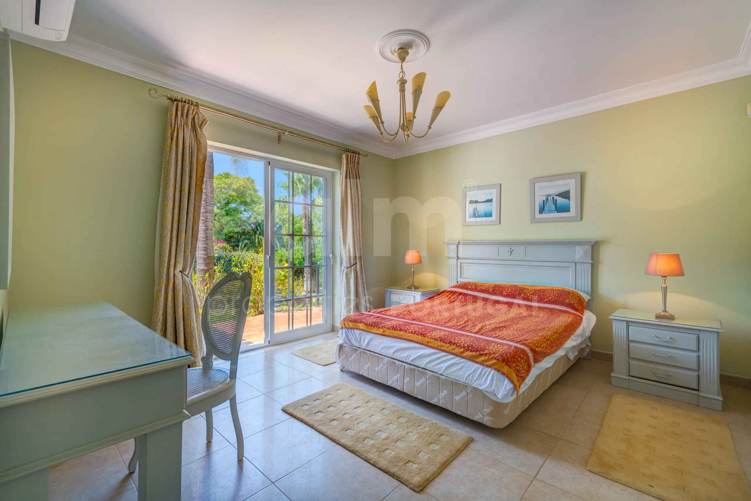 Stylish Algarve Villa with Heated Pool and Sea Views in Presa da Moura - View image 13 of 55