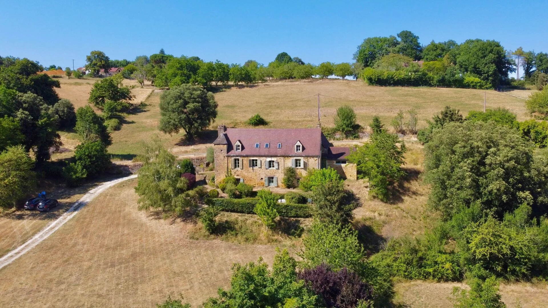 4-Bedroom House with Expansive Garden and Stone Barn in Sarlat-la-Canéda - View image 31 of 39