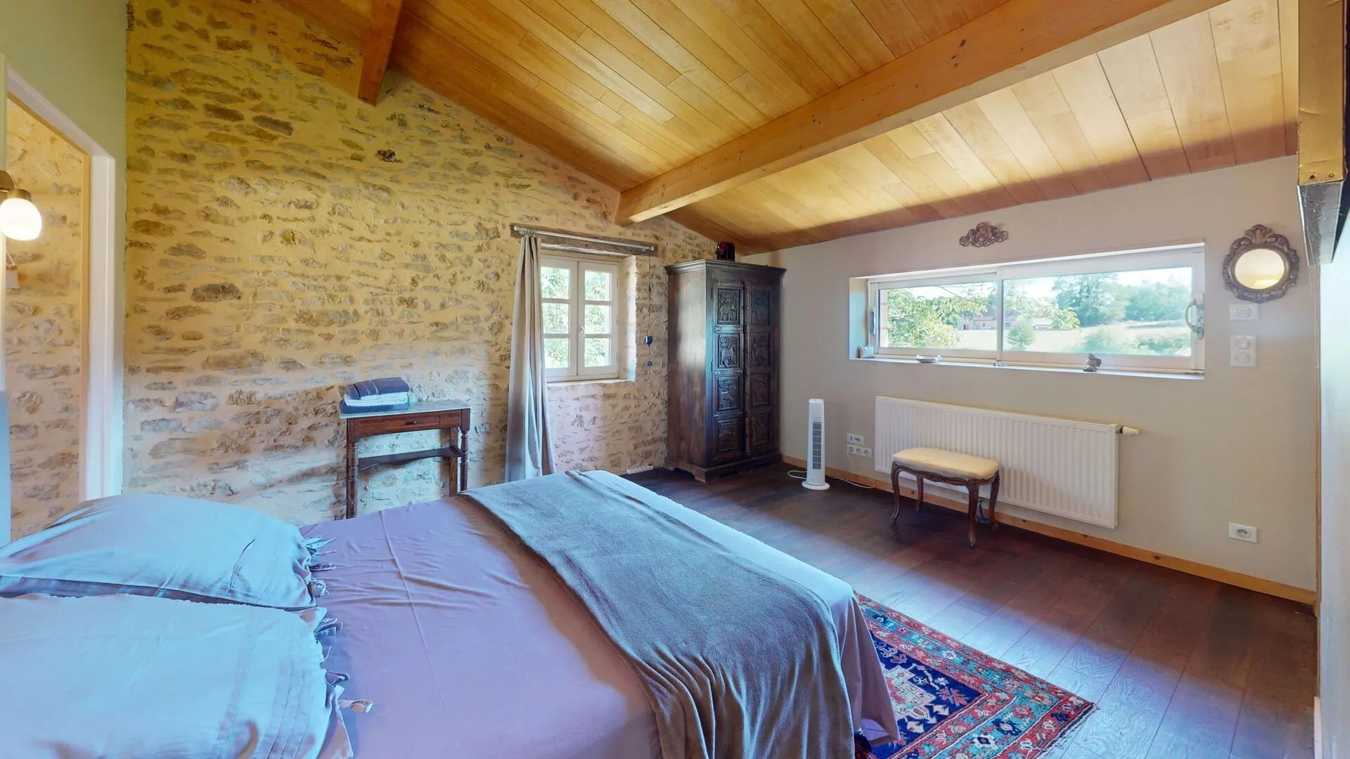 4-Bedroom House with Expansive Garden and Stone Barn in Sarlat-la-Canéda - View image 36 of 39