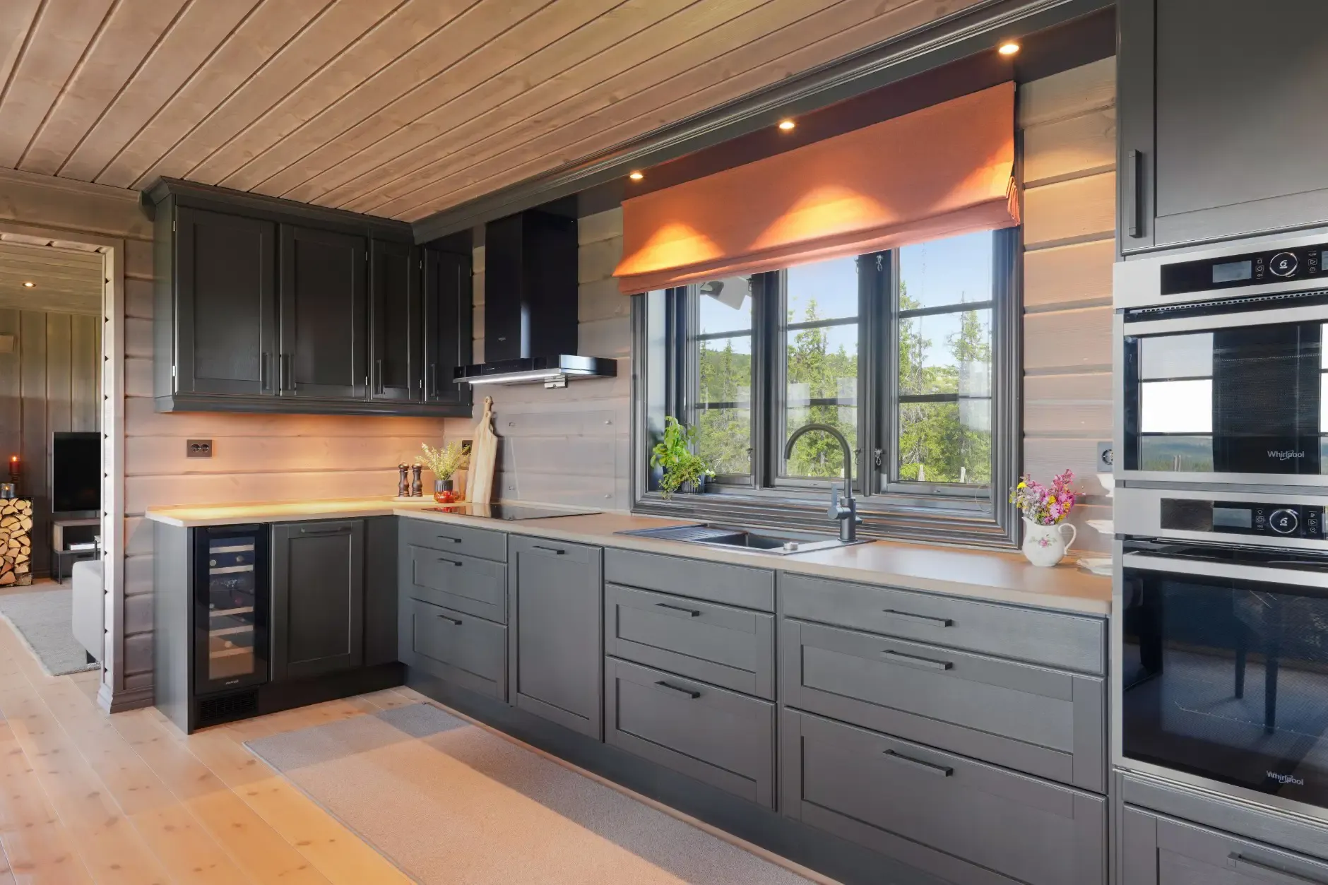 Modern 5-Bedroom Country House in Bagn with Panoramic Views and Solar Benefits - View image 23 of 38
