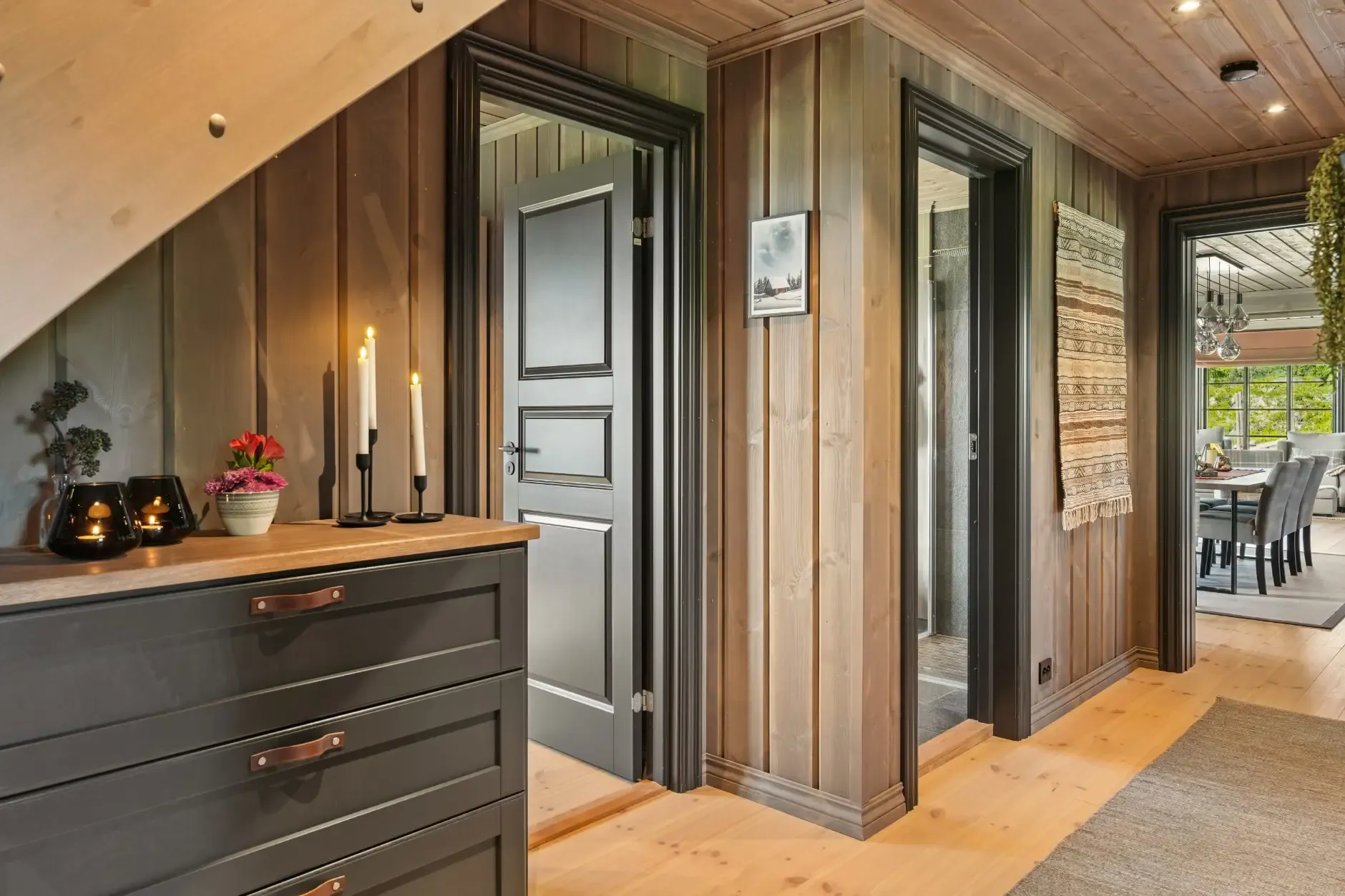 Modern 5-Bedroom Country House in Bagn with Panoramic Views and Solar Benefits - View image 24 of 38