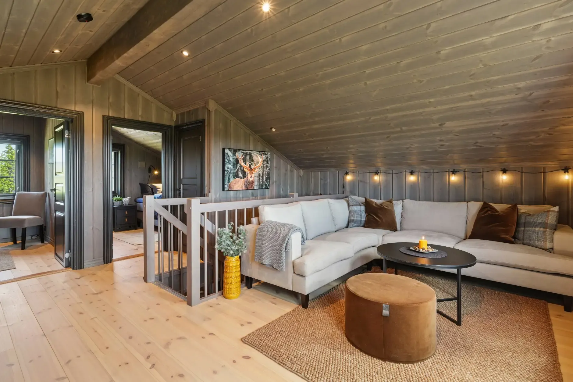 Modern 5-Bedroom Country House in Bagn with Panoramic Views and Solar Benefits - View image 29 of 38