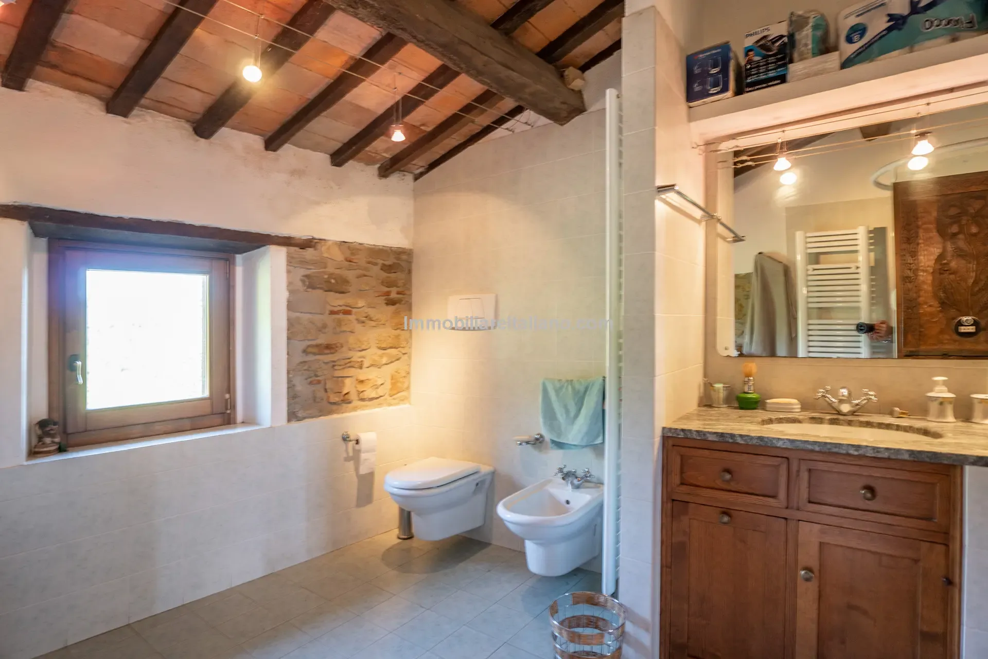 Stone Farmhouse with Ruin and Olive Grove in Umbria's Tiber Valley - View image 44 of 56