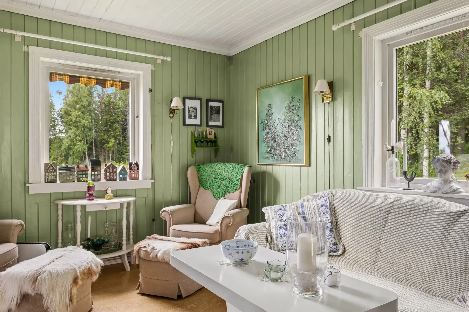 1920s Norwegian House with Expansive Grounds and Garden in Sagstua - View image 9 of 37