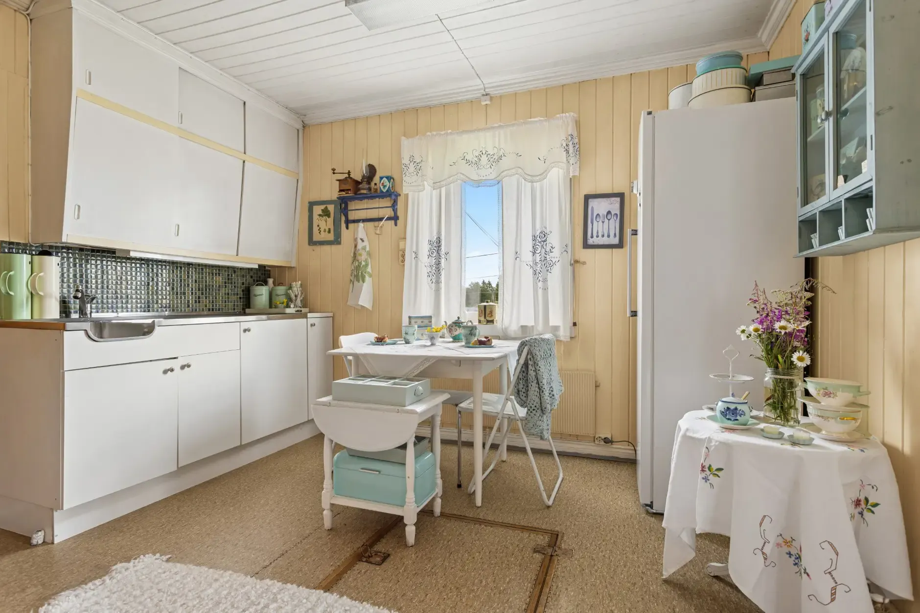 1920s Norwegian House with Expansive Grounds and Garden in Sagstua - View image 16 of 37