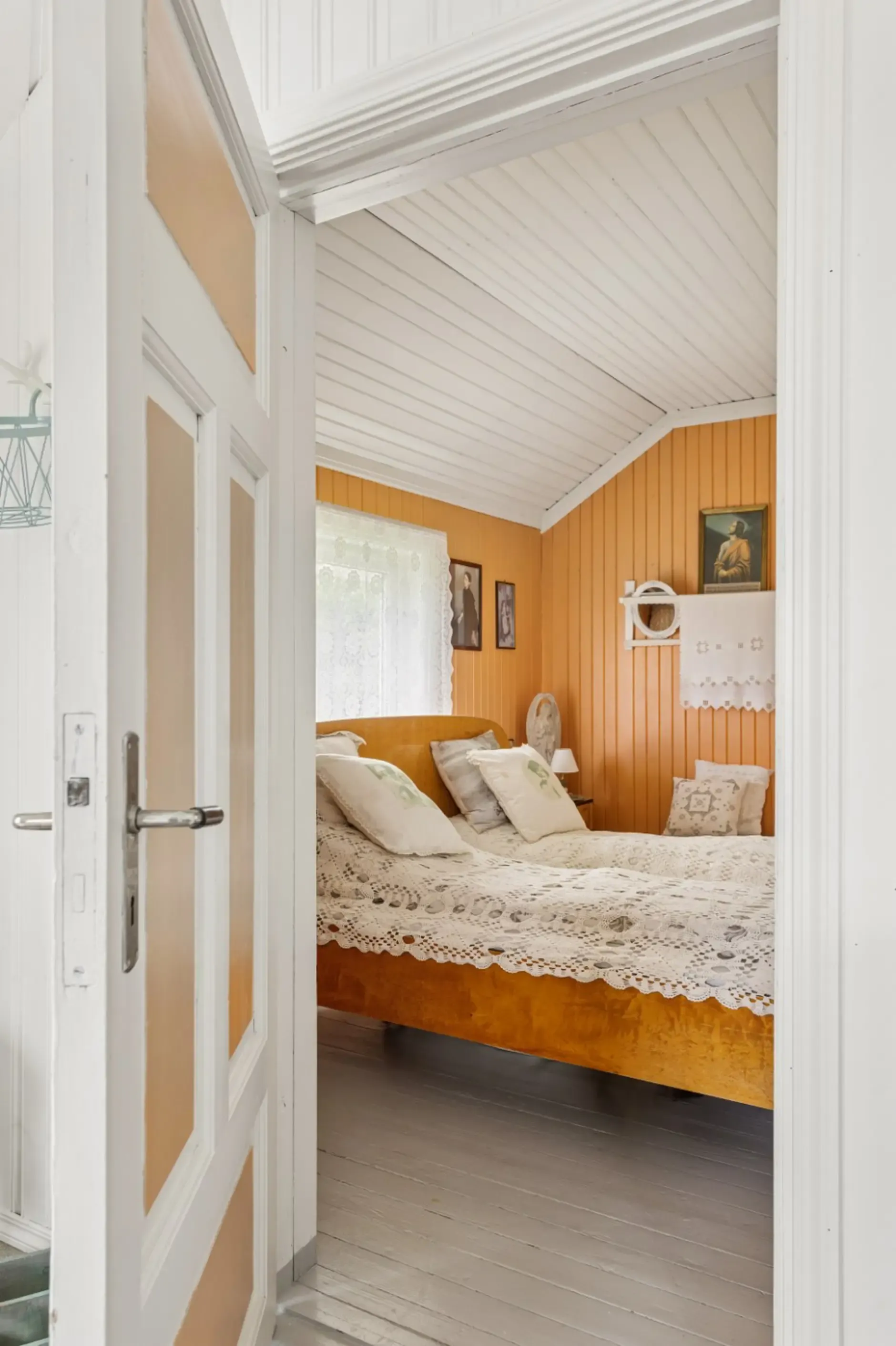 1920s Norwegian House with Expansive Grounds and Garden in Sagstua - View image 30 of 37