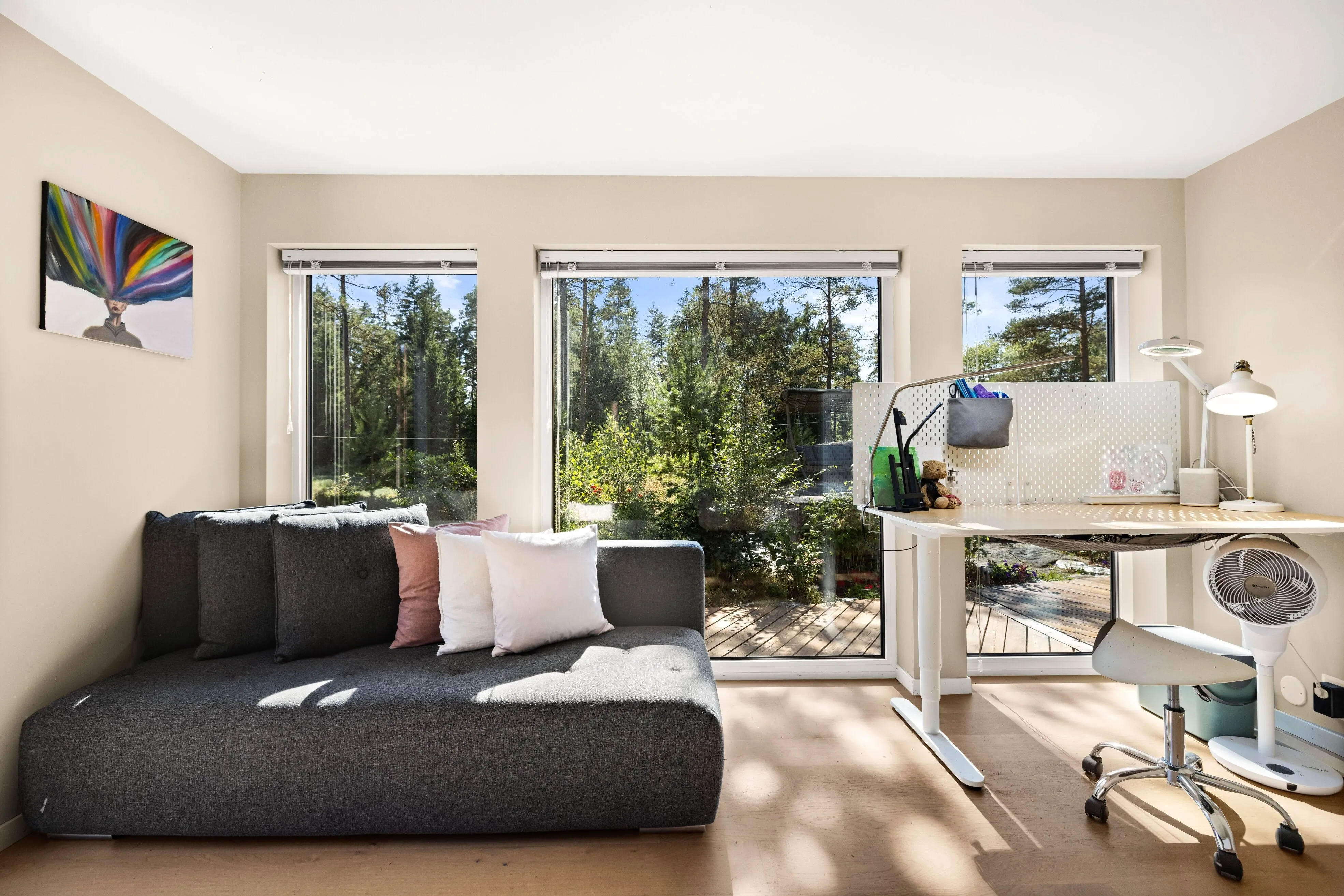 Contemporary 3-Bedroom House with Expansive Garden in Degernes, Norway - View image 23 of 44