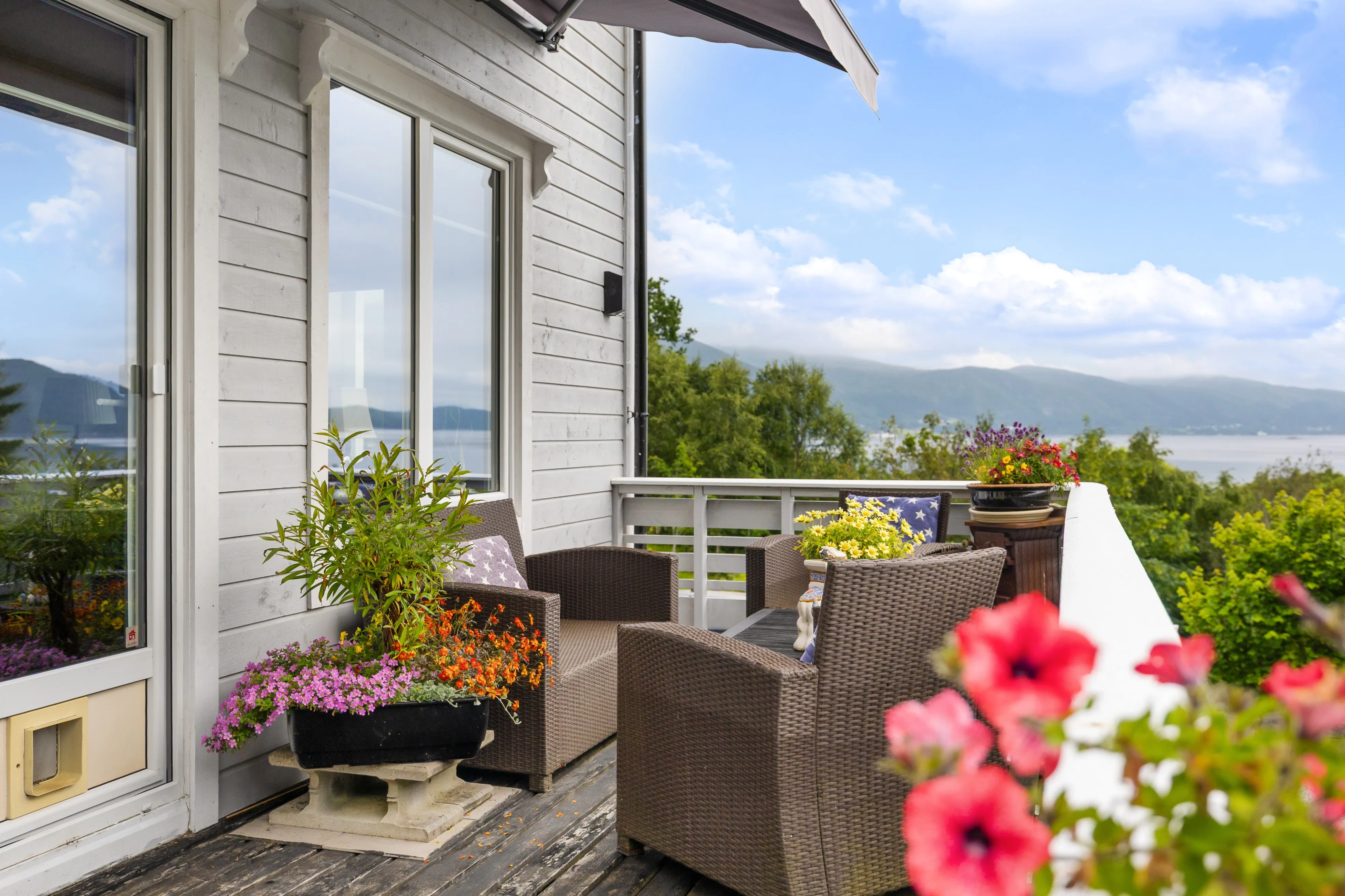 1960s Ålesund House with Garden Room and Sauna - View image 20 of 51