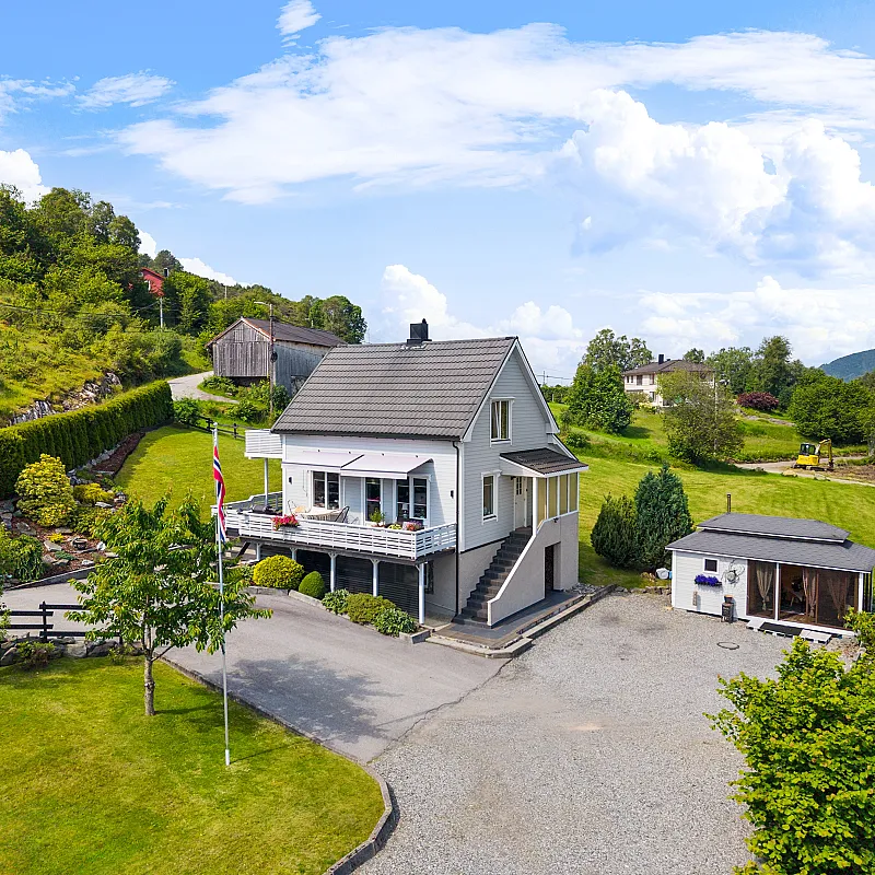 View image 43