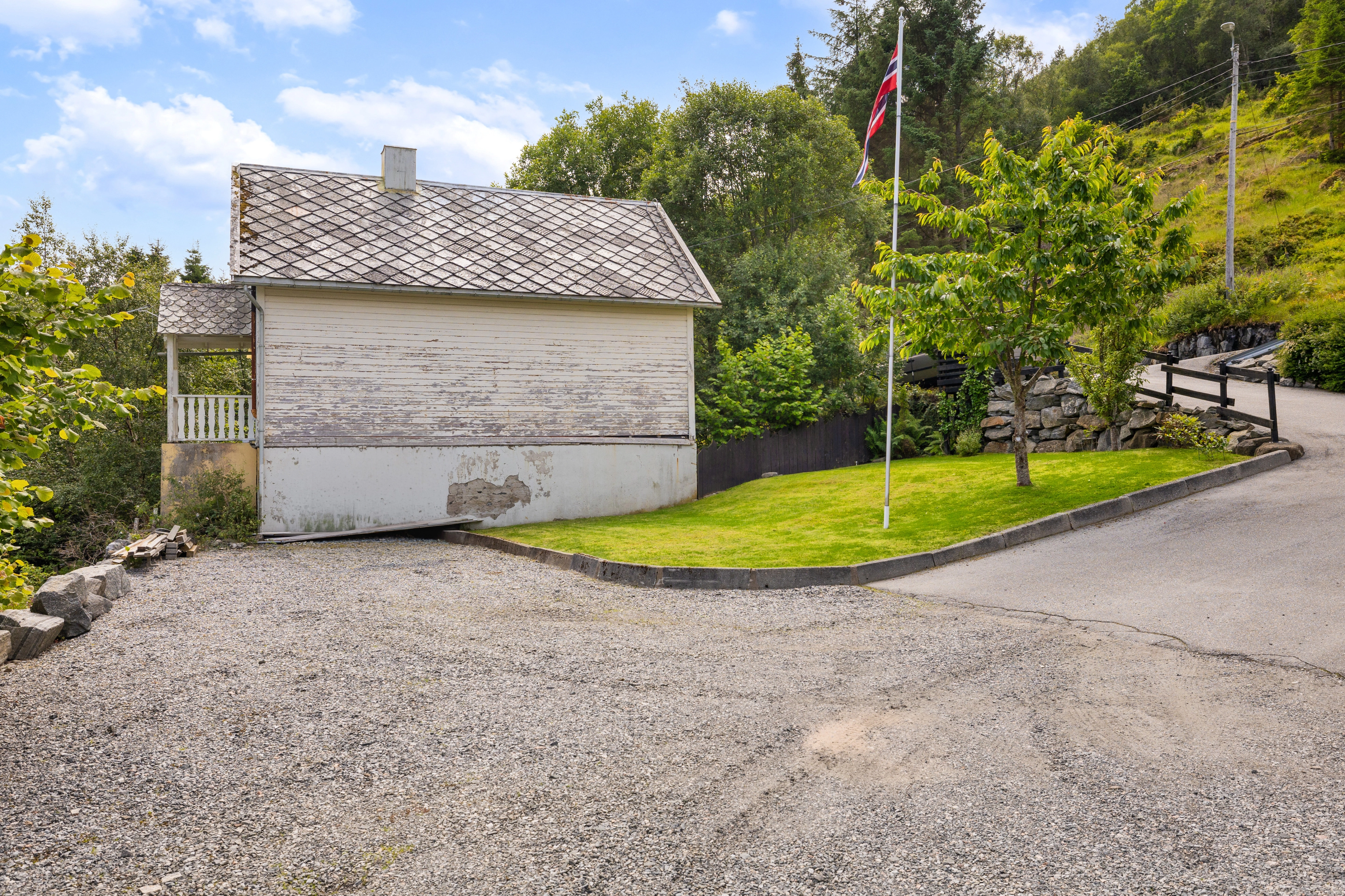 1960s Ålesund House with Garden Room and Sauna - View image 49 of 51