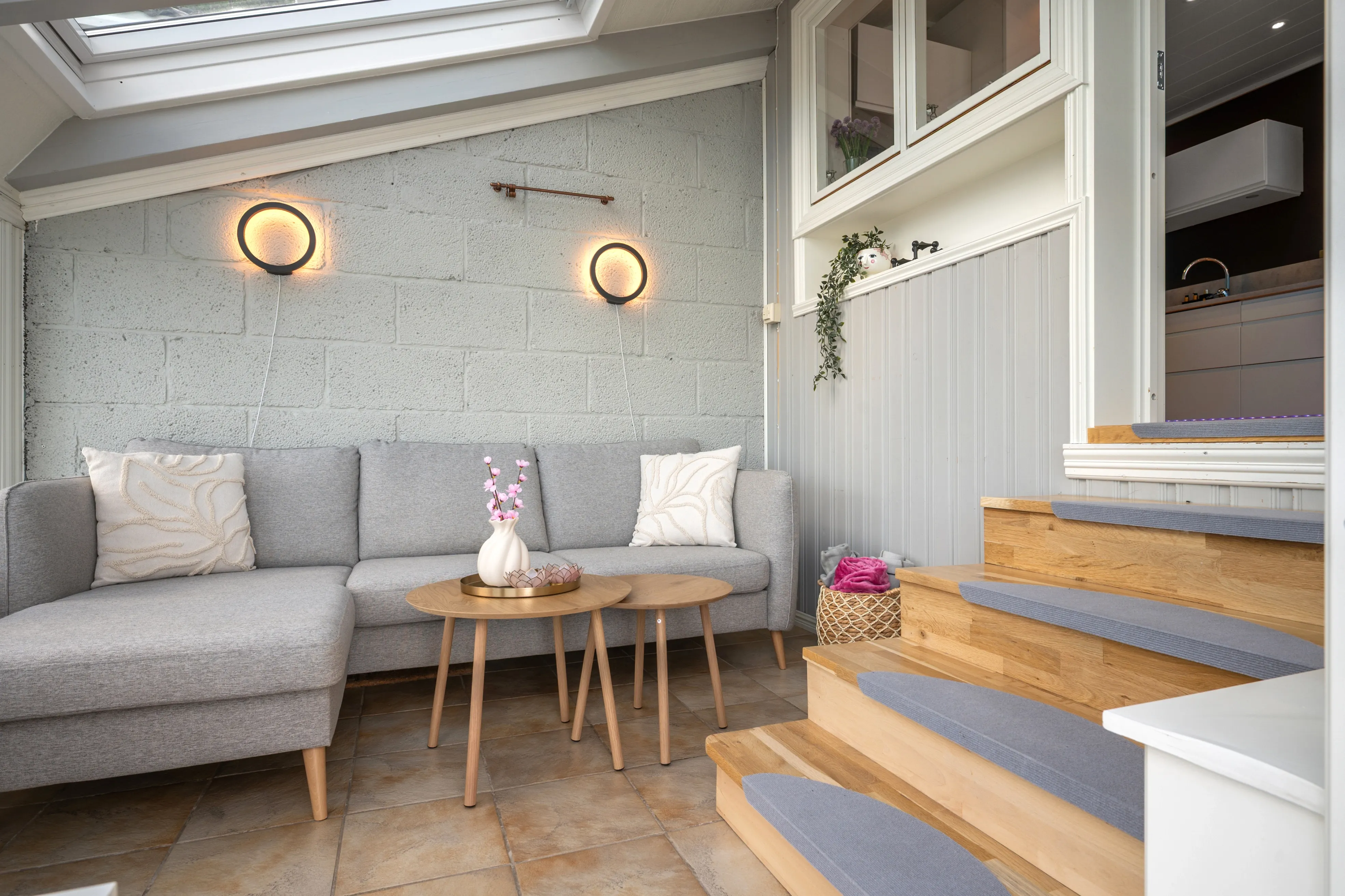 Spacious 6-Bedroom House with Sea Views in Harstad, Norway - View image 51 of 72