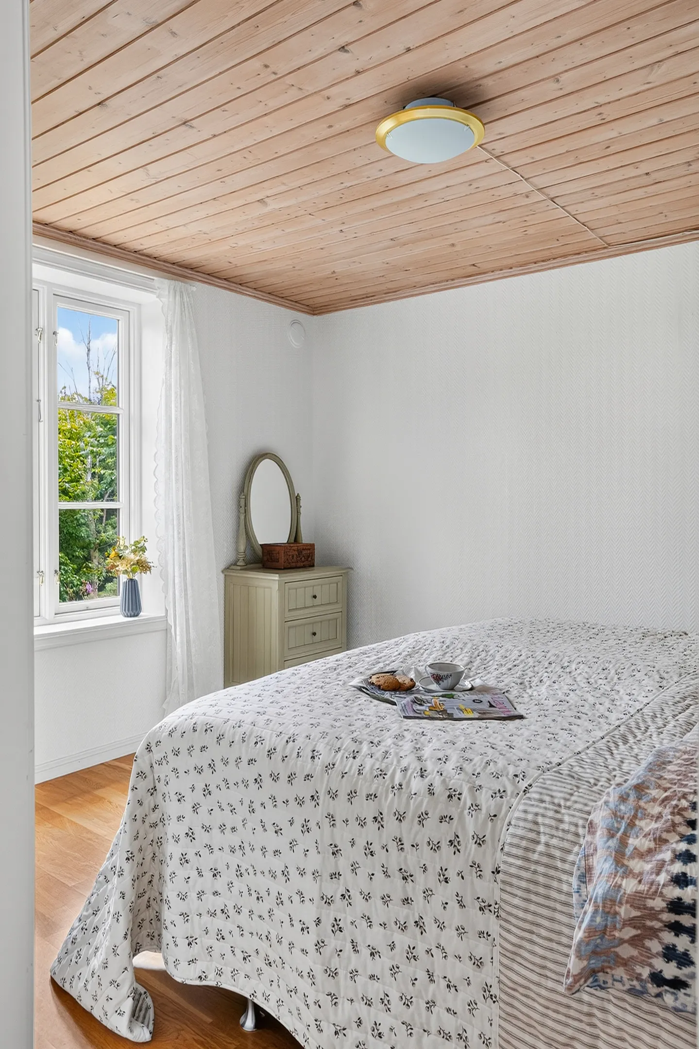 Historic 1886 House in Berger with Expansive Balcony and Cultural Surroundings - View image 19 of 42