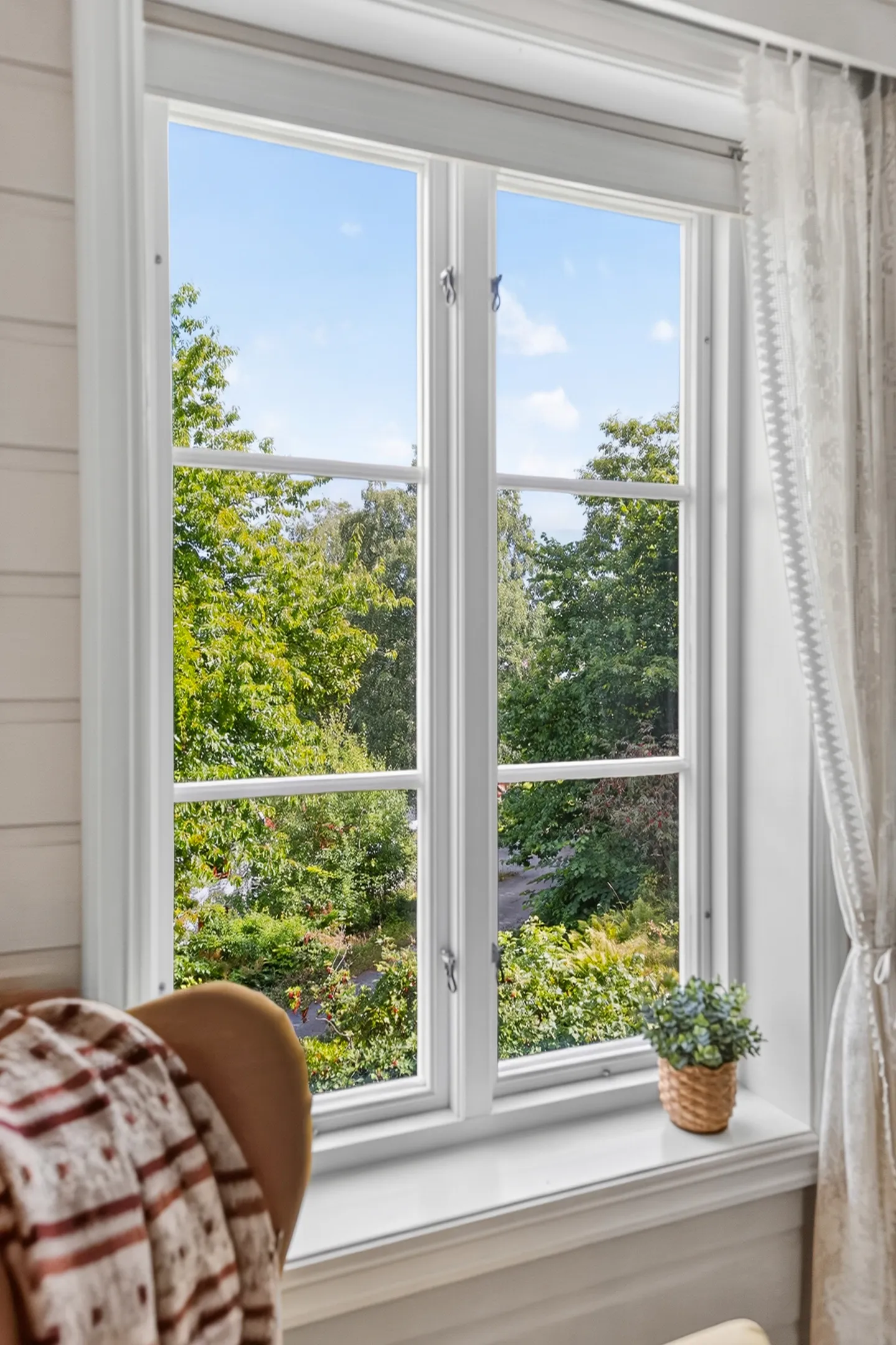 Historic 1886 House in Berger with Expansive Balcony and Cultural Surroundings - View image 24 of 42