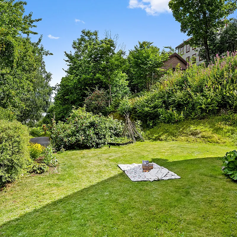 View image 34