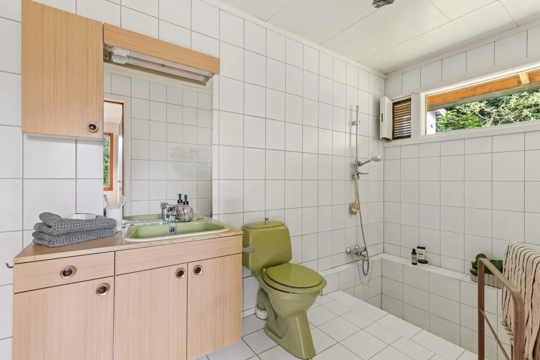 1970s Norwegian Bungalow with Garden and Basement in Lier - View image 30 of 54
