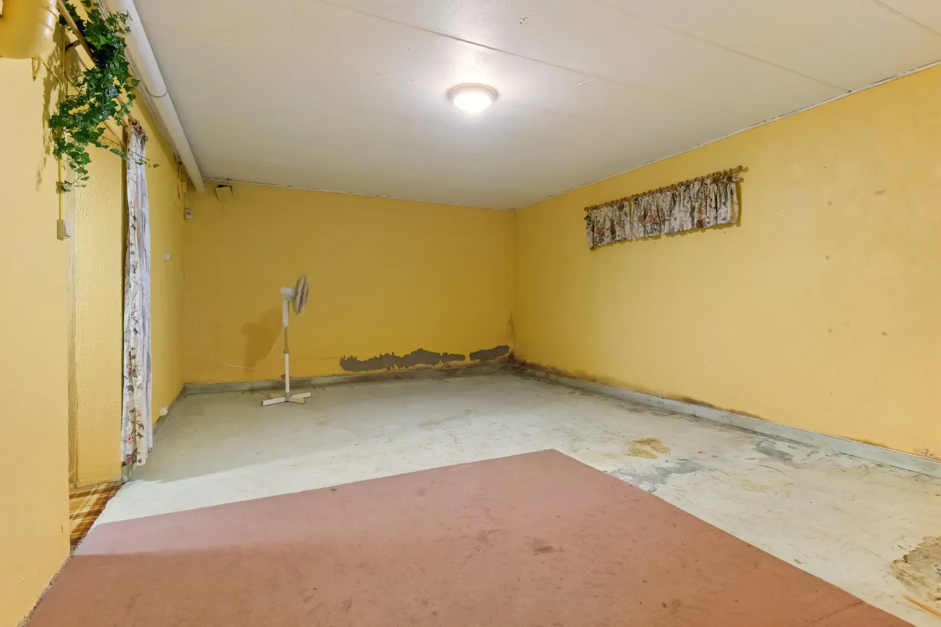 1970s Norwegian Bungalow with Garden and Basement in Lier - View image 41 of 54