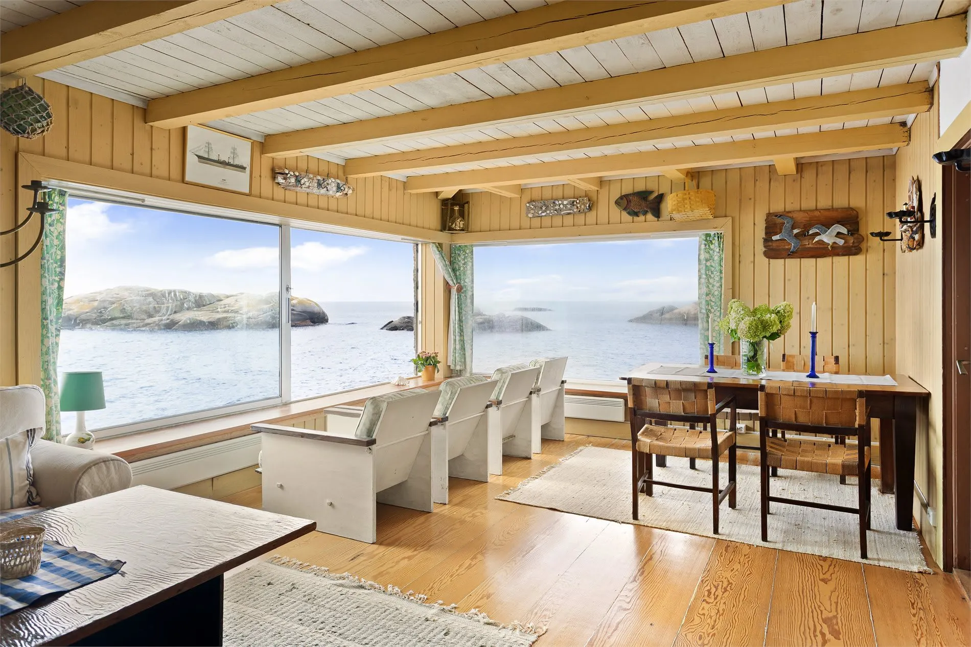 1930s Coastal Cabin with Garden in Eftanglandet, Norway - View image 8 of 44