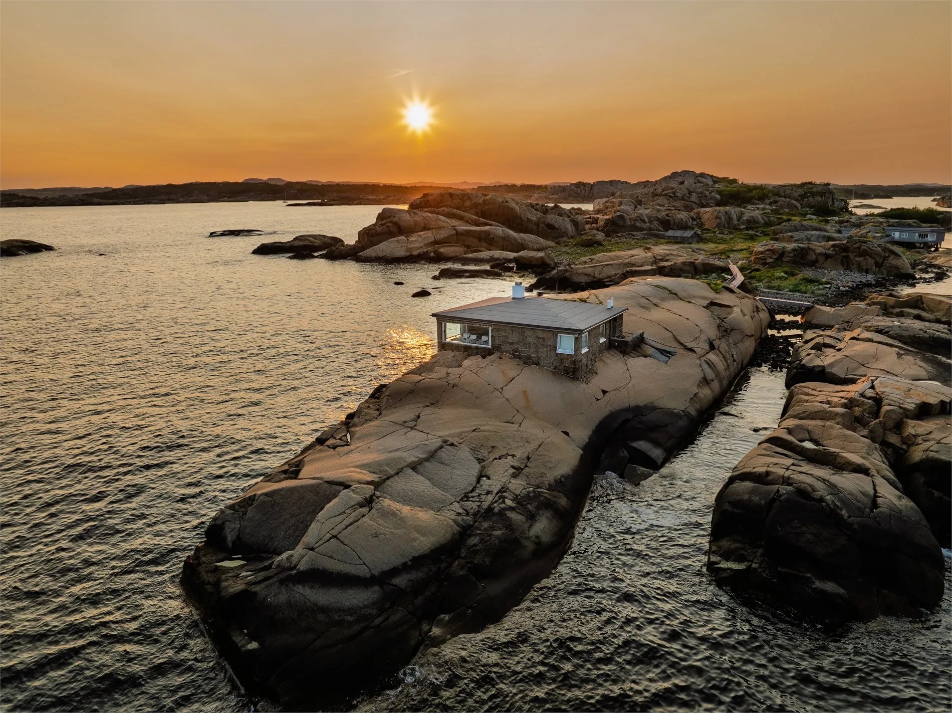 1930s Coastal Cabin with Garden in Eftanglandet, Norway - View image 40 of 44