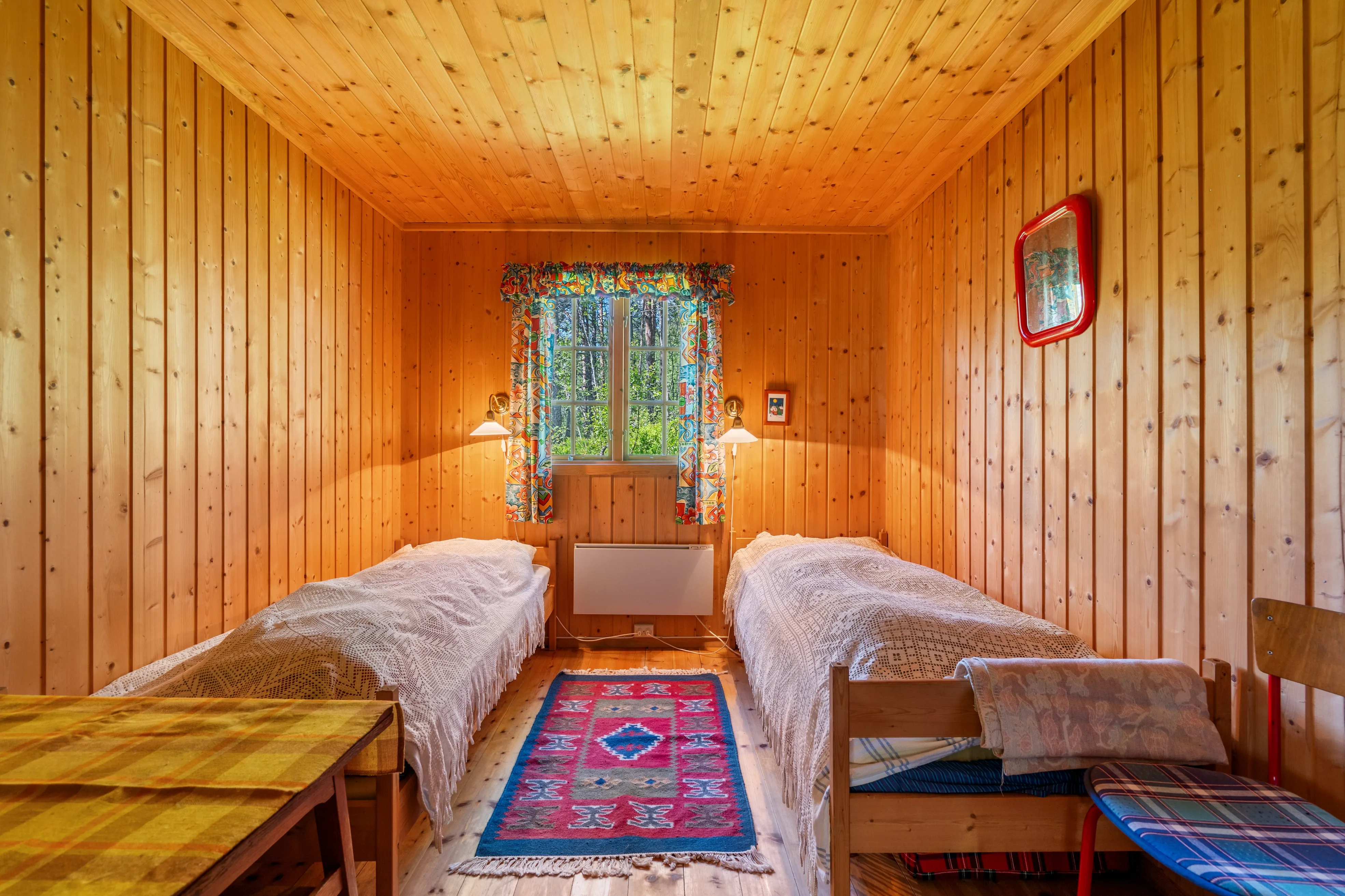 1980s Cabin Near Haukeli Ski Centre with Wood Heating and Parking - View image 22 of 39