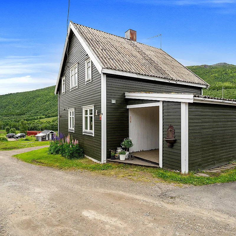 View image 39