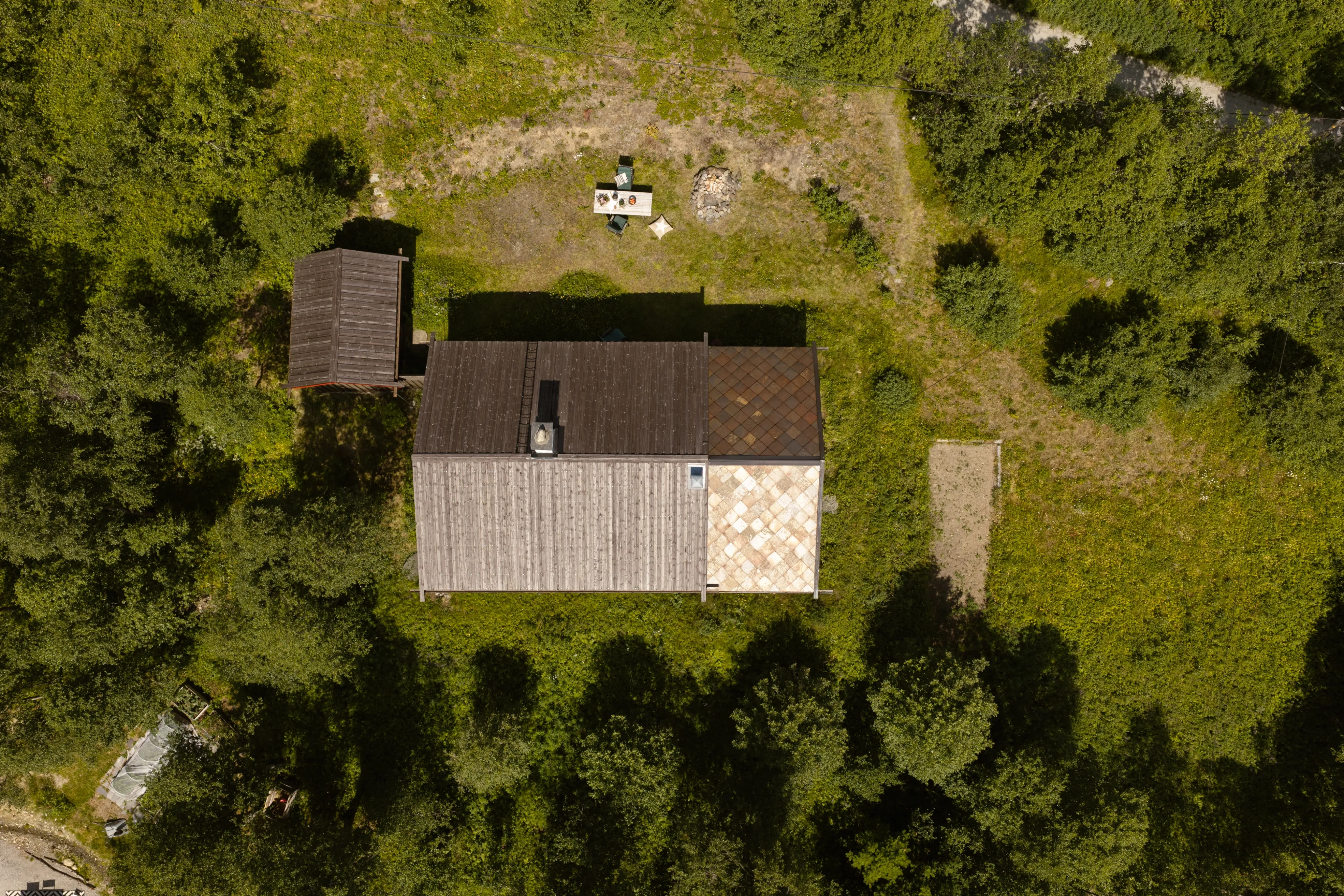 1930s Cabin in Geilo with Expansive Grounds and Parking - View image 29 of 32