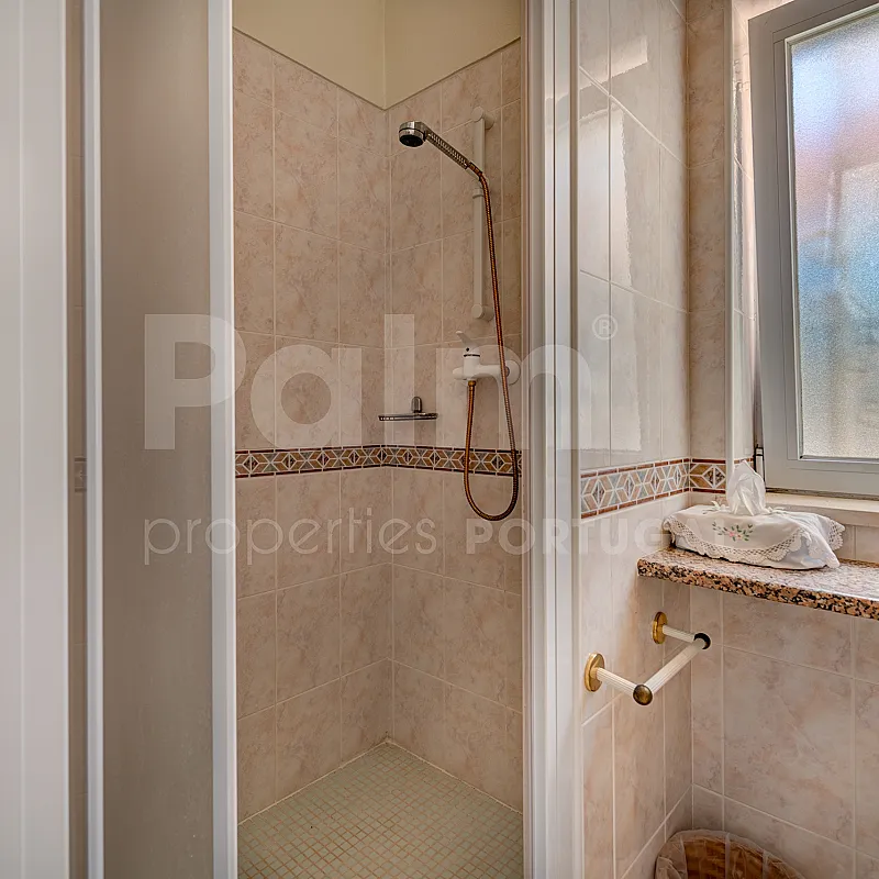 View image 16
