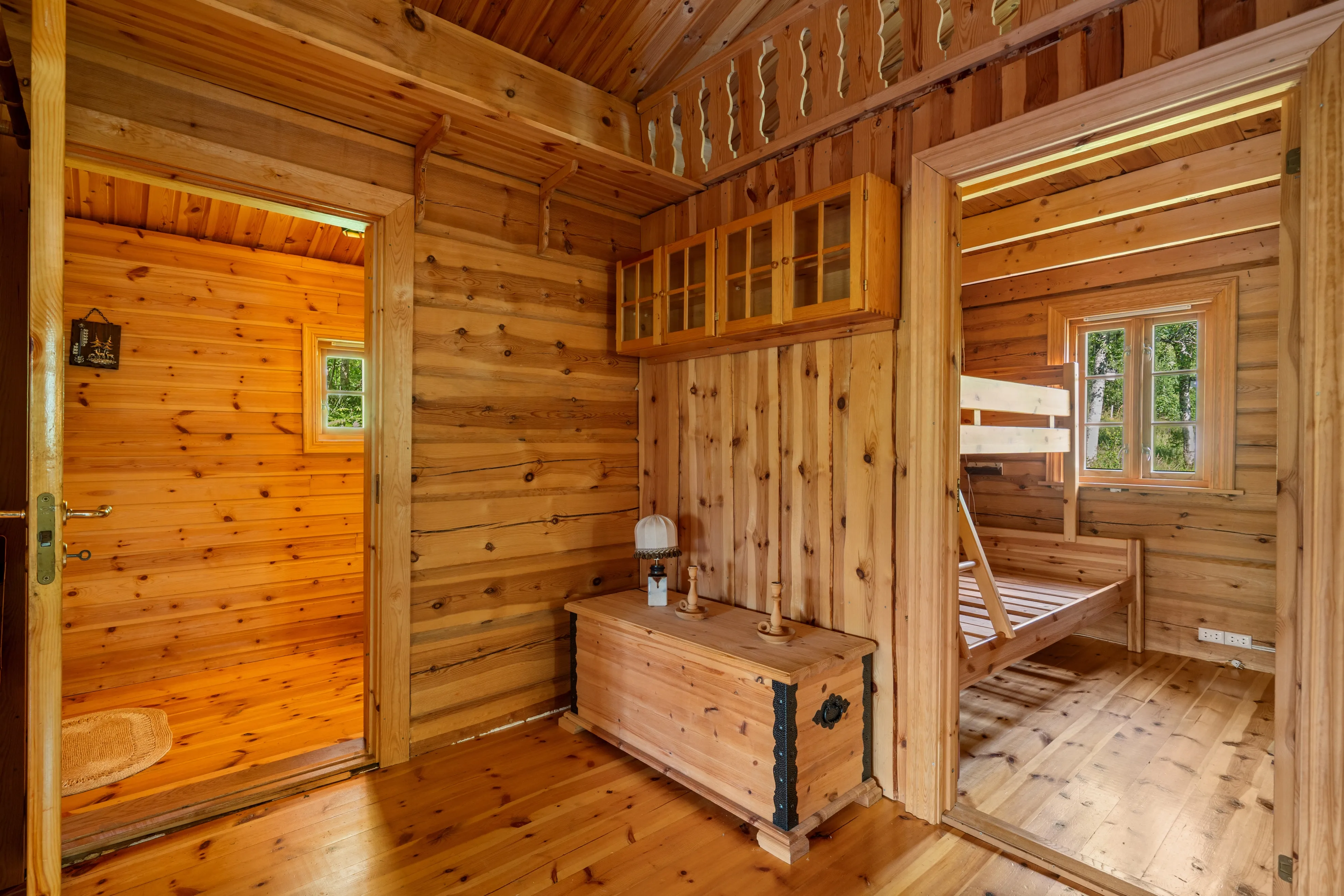 Cosy 1990s Cabin with Balcony and Terrace in Røldal, Norway - View image 11 of 30